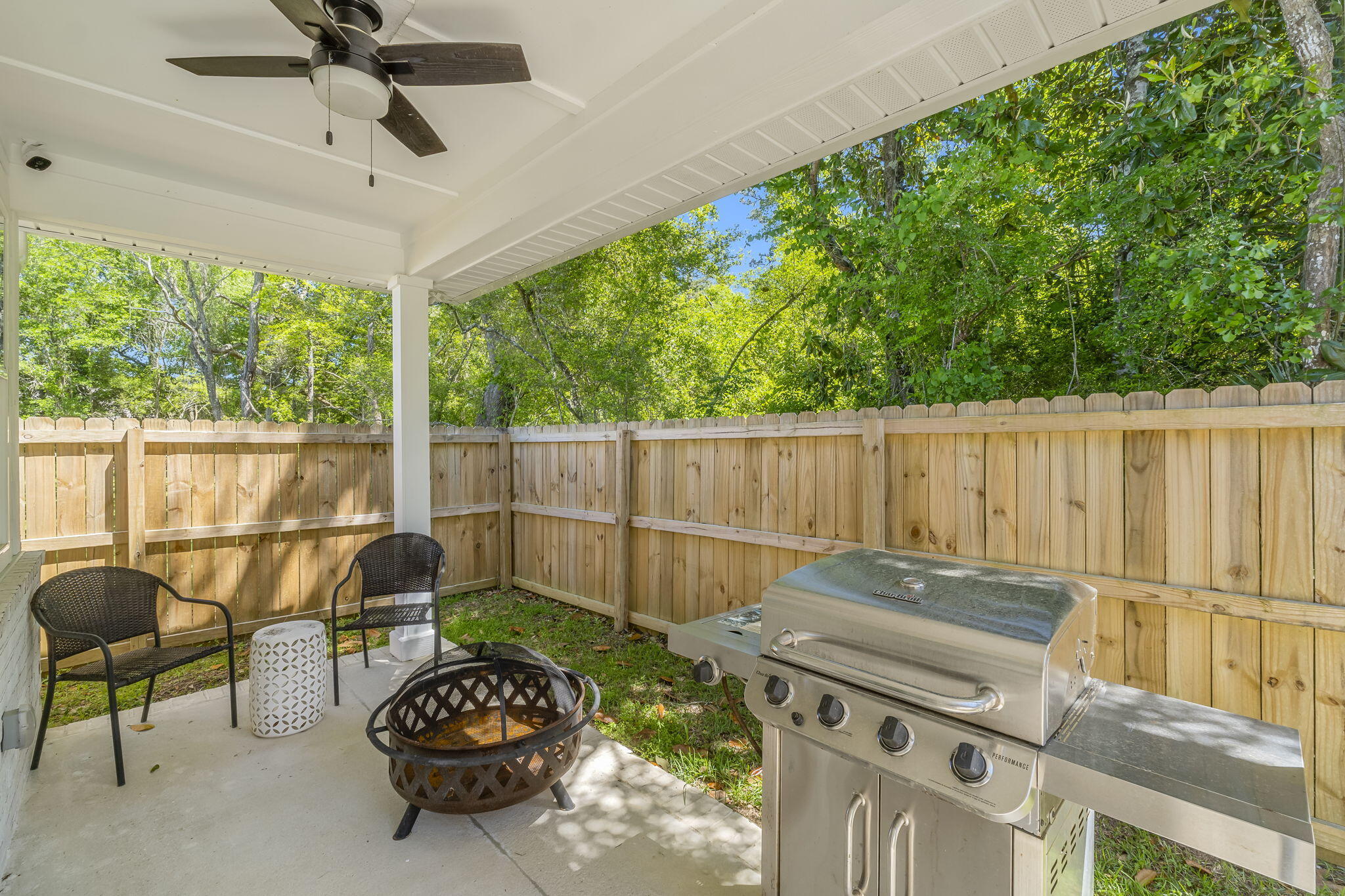 LAGRANGE LANDING - Residential Lease