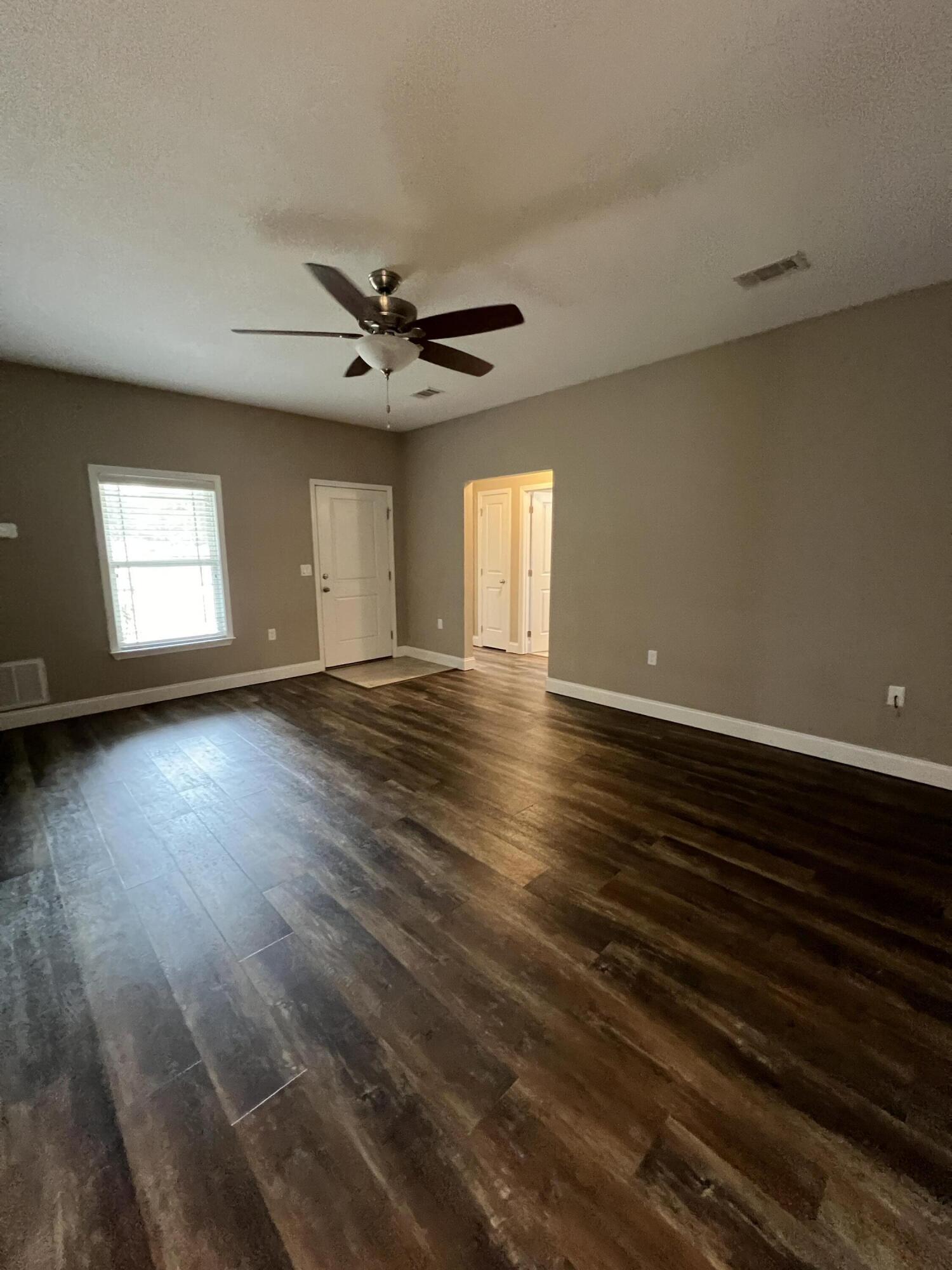 CRESTVIEW - Residential Lease