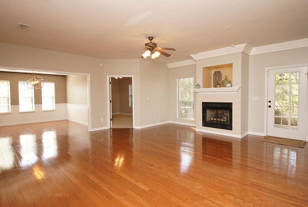 ROCKY BAYOU COUNTRY CLUB ESTATES 9 - Residential