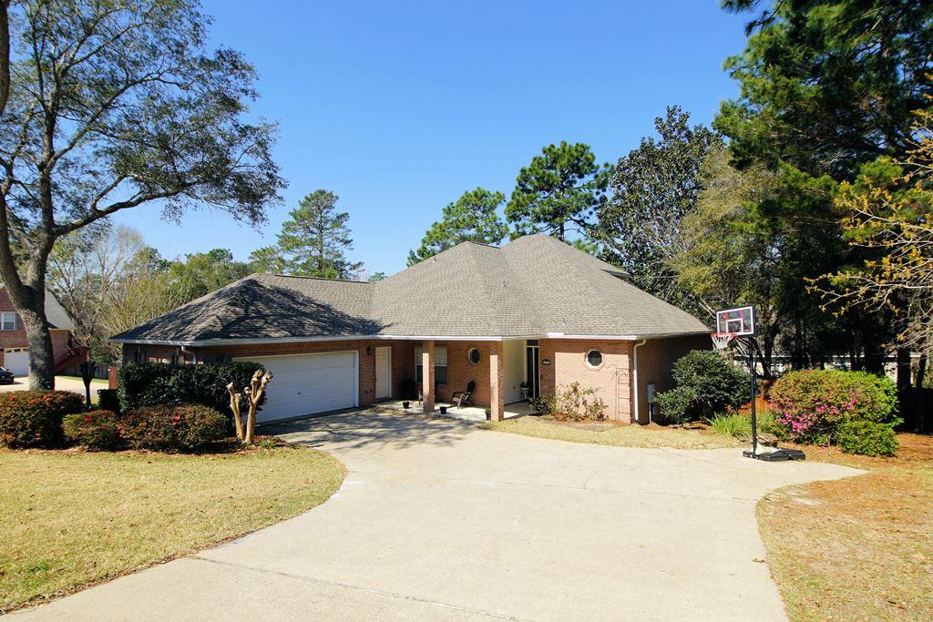 ROCKY BAYOU COUNTRY CLUB ESTATES 9 - Residential