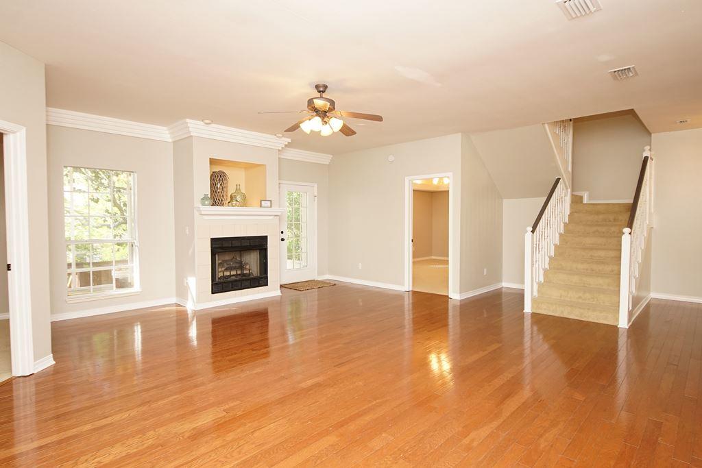 ROCKY BAYOU COUNTRY CLUB ESTATES 9 - Residential