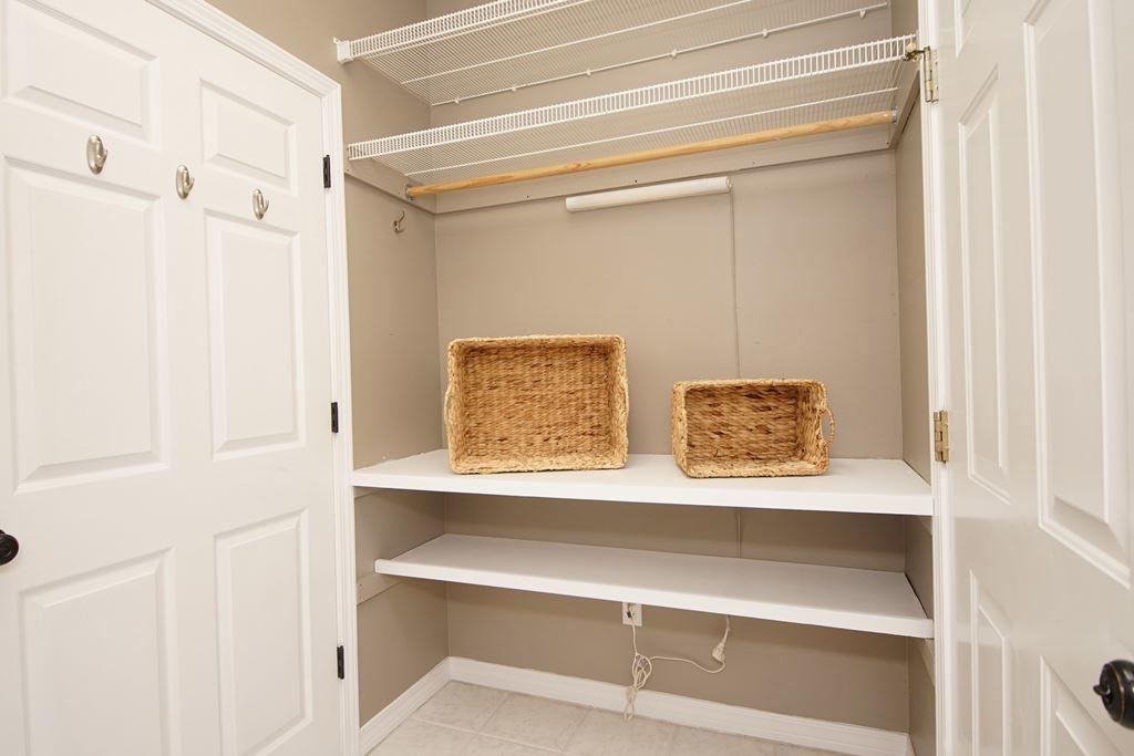 ROCKY BAYOU COUNTRY CLUB ESTATES 9 - Residential