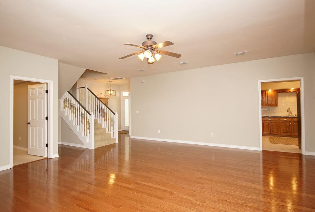 ROCKY BAYOU COUNTRY CLUB ESTATES 9 - Residential