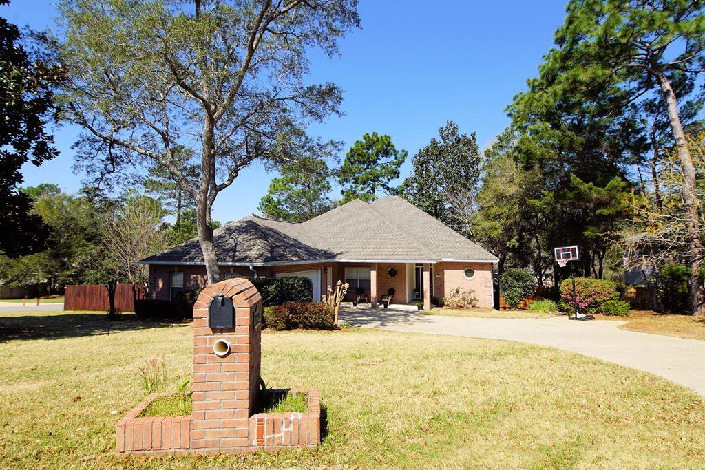 ROCKY BAYOU COUNTRY CLUB ESTATES 9 - Residential