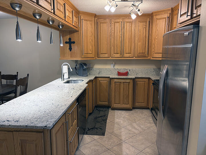 MAGNOLIA BAY CLUB T/H PH 1 - Residential