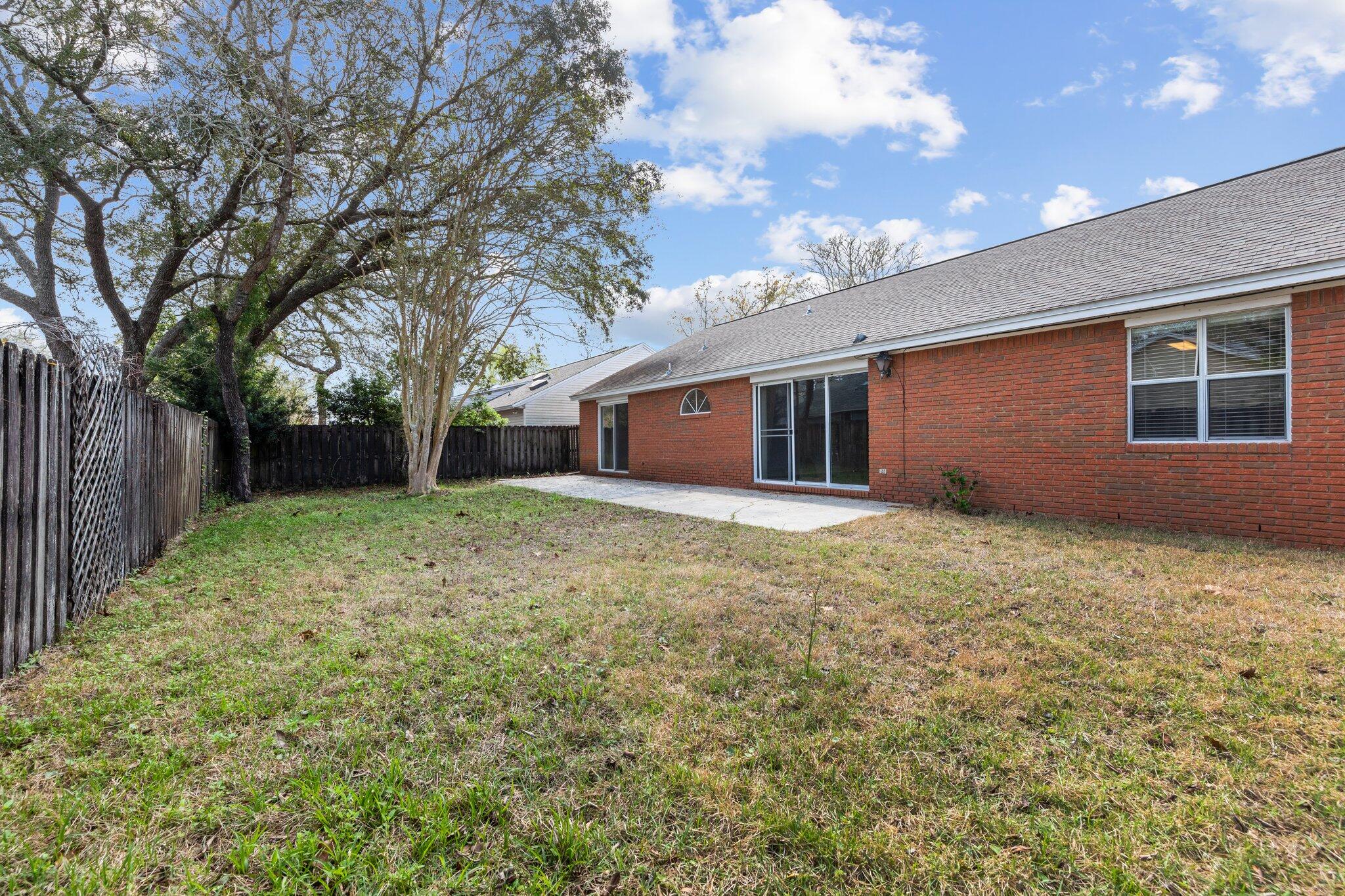 BLUE PINE VILLAGE PH 3 - Residential Lease