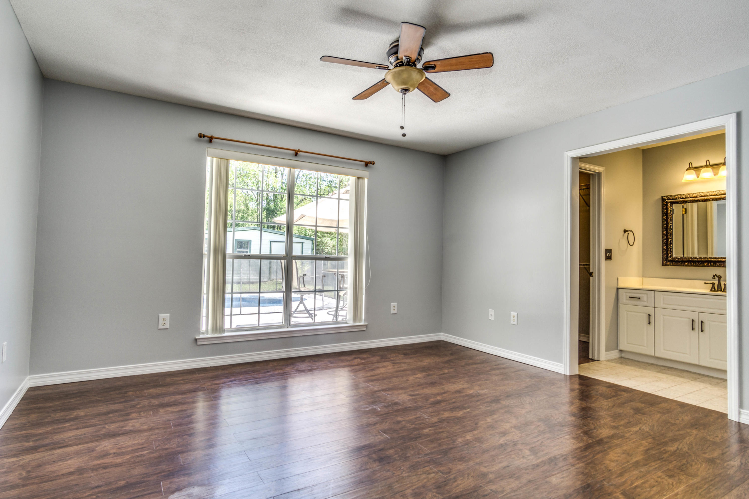 DOGWOOD ESTATES - Residential