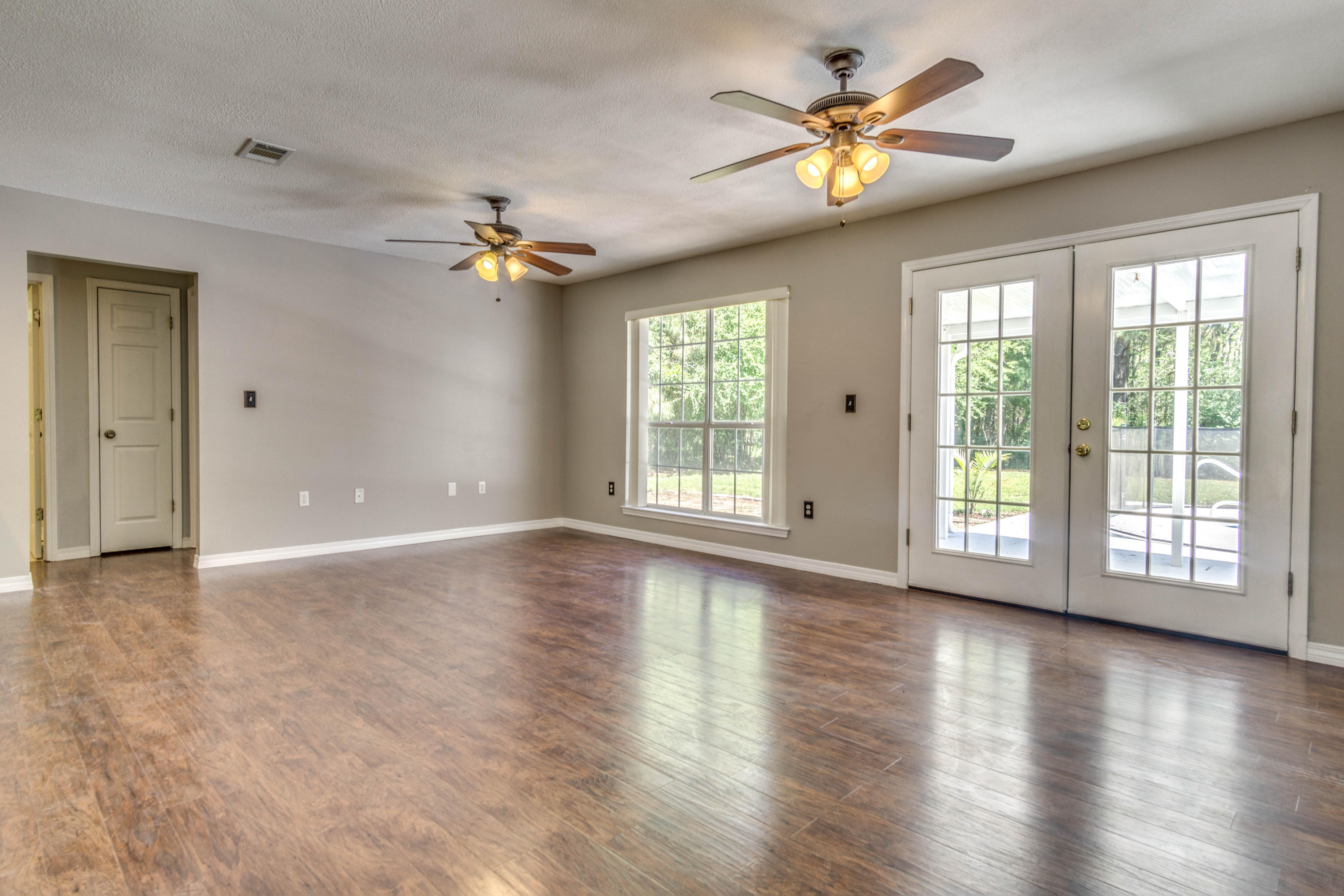 DOGWOOD ESTATES - Residential