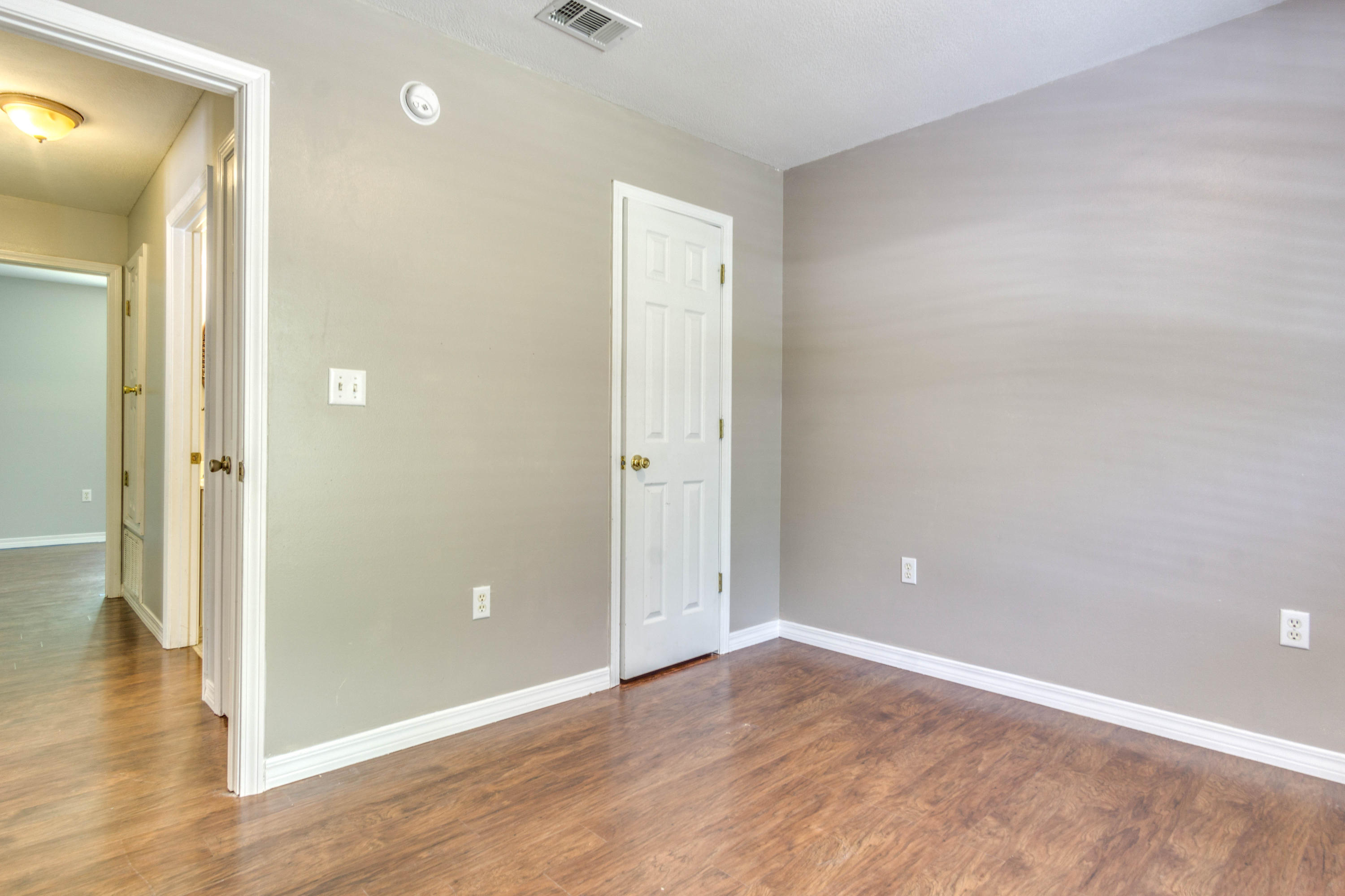 DOGWOOD ESTATES - Residential