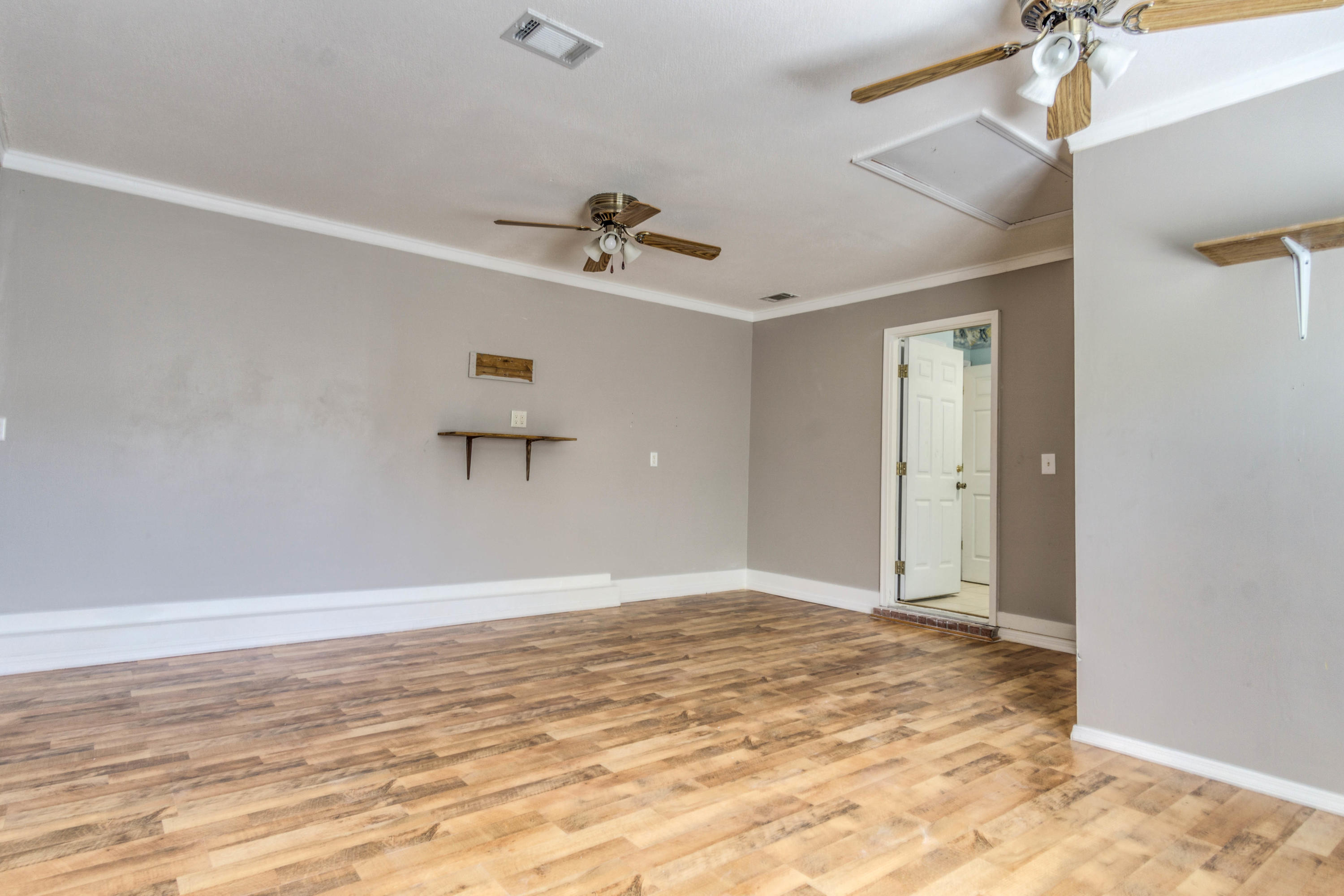 DOGWOOD ESTATES - Residential