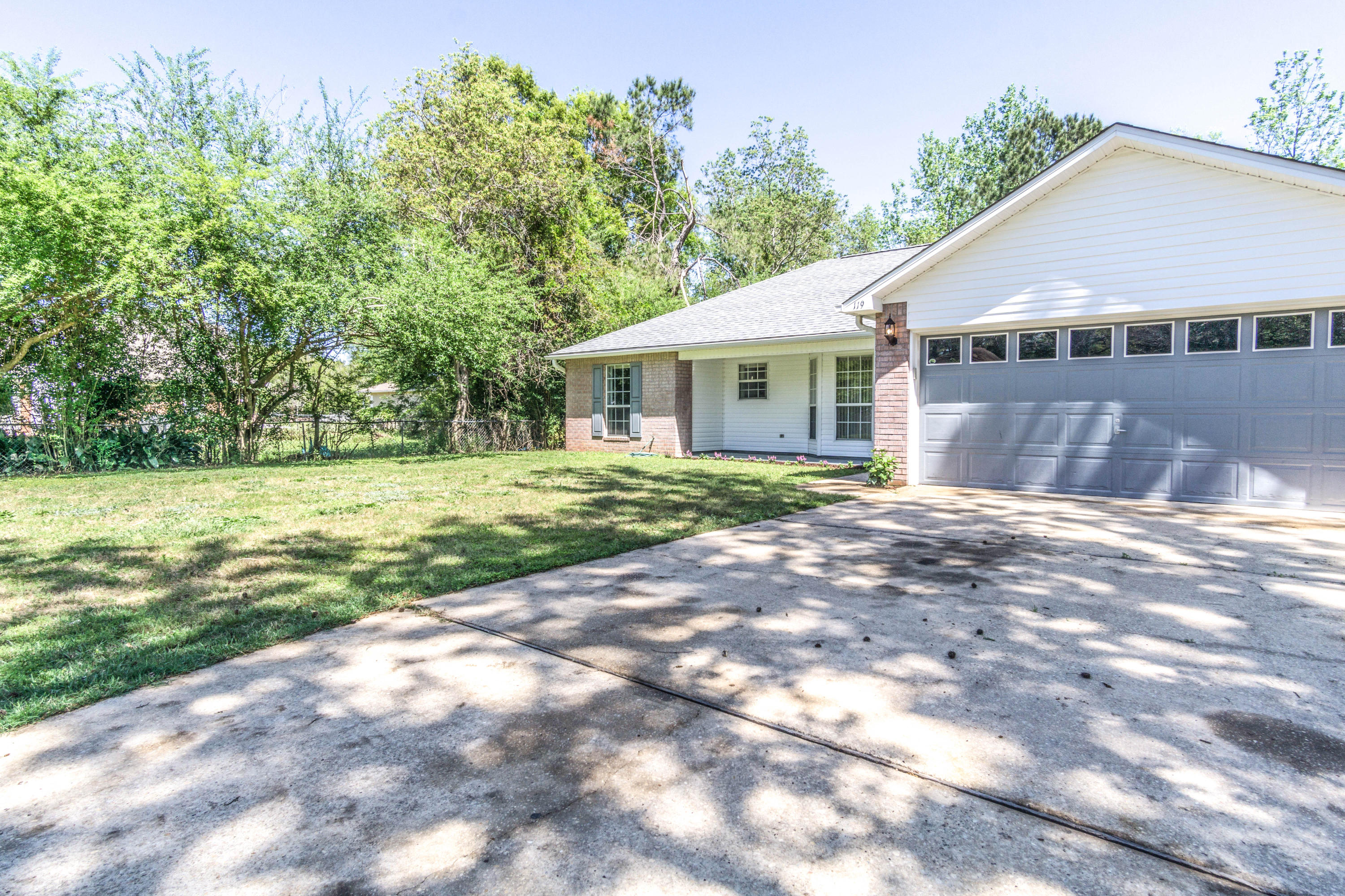 DOGWOOD ESTATES - Residential