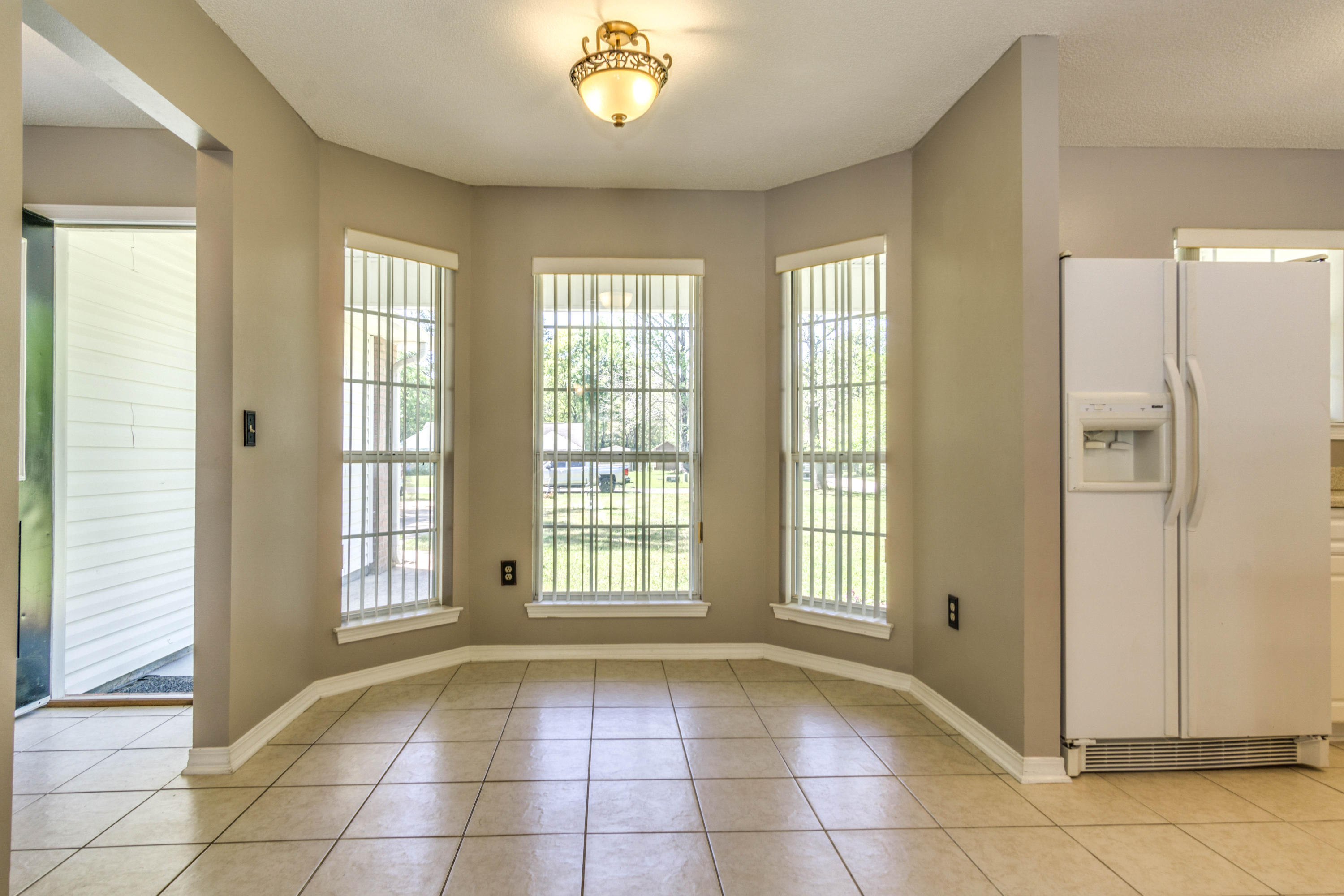 DOGWOOD ESTATES - Residential