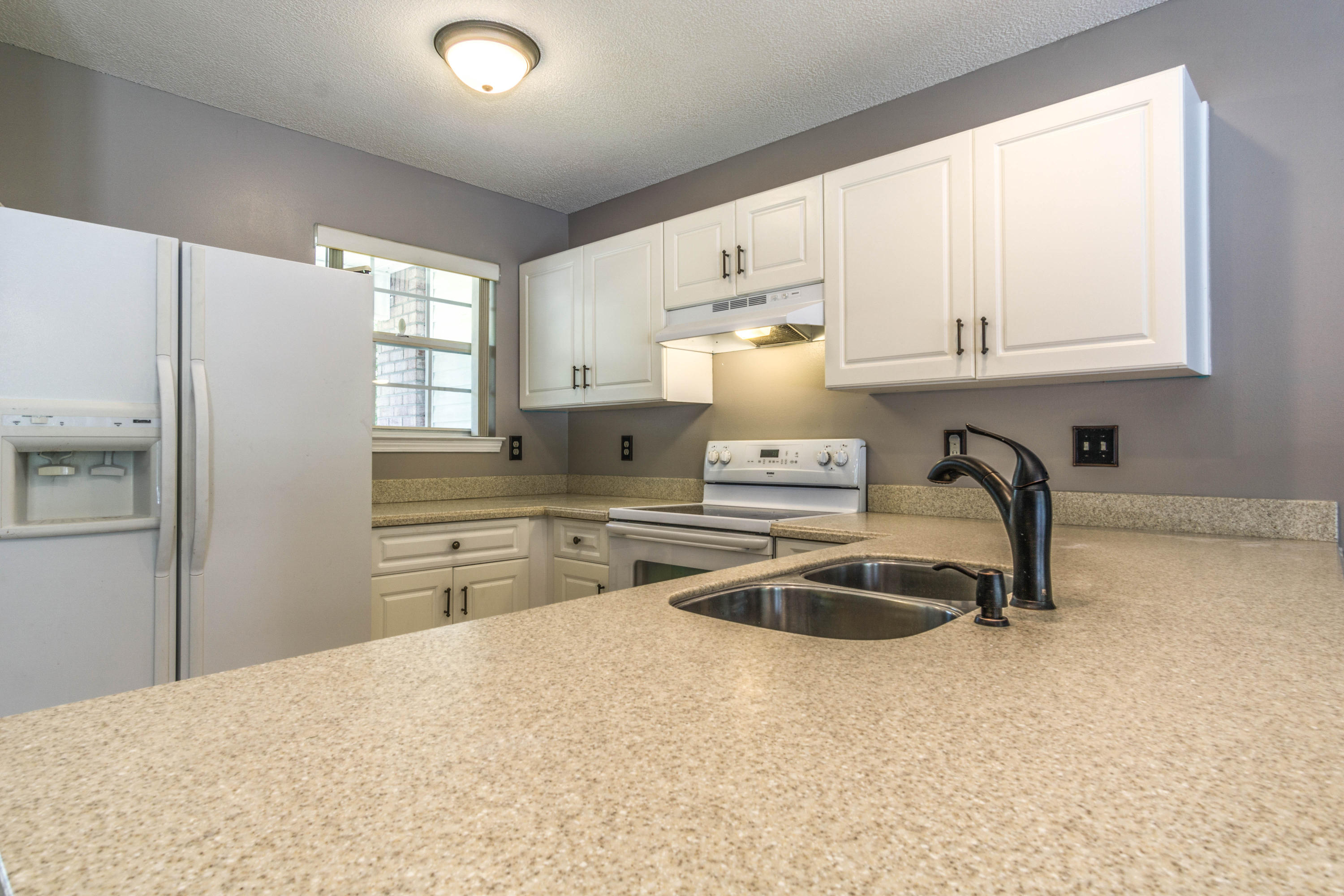 DOGWOOD ESTATES - Residential