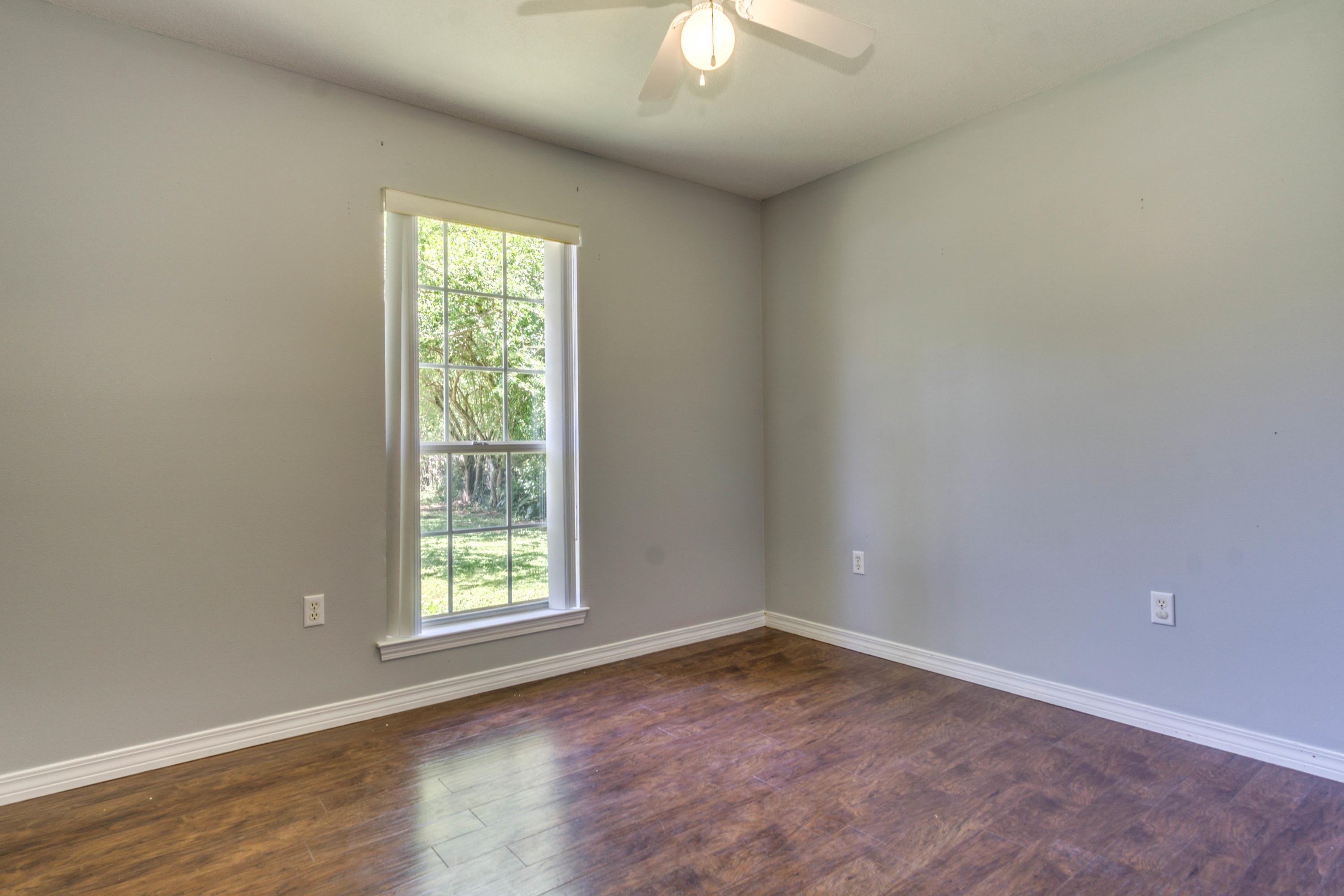 DOGWOOD ESTATES - Residential