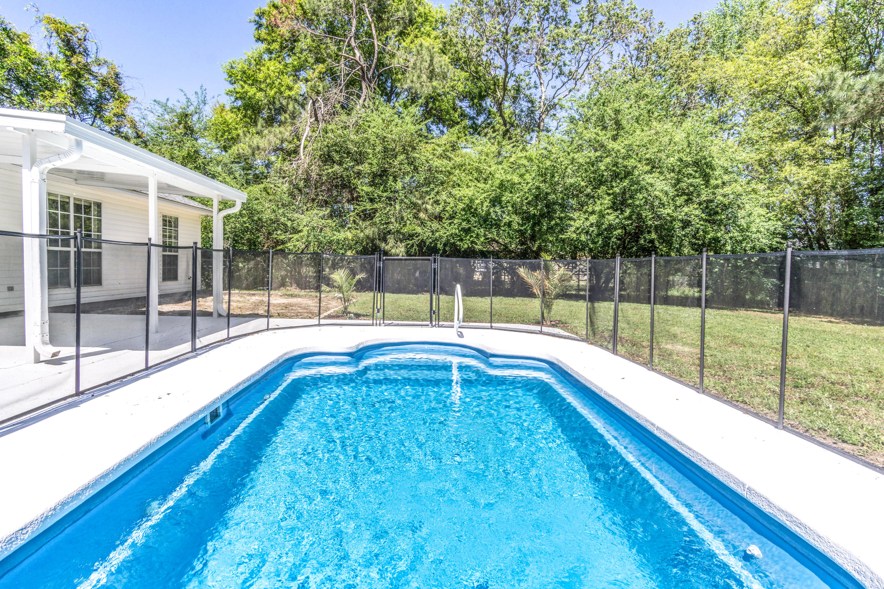 DOGWOOD ESTATES - Residential