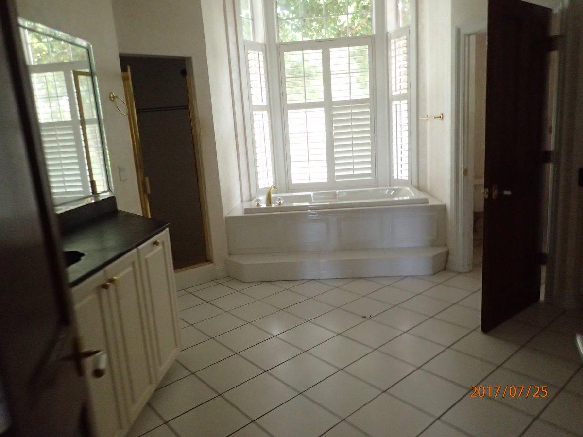 Island Green - Residential