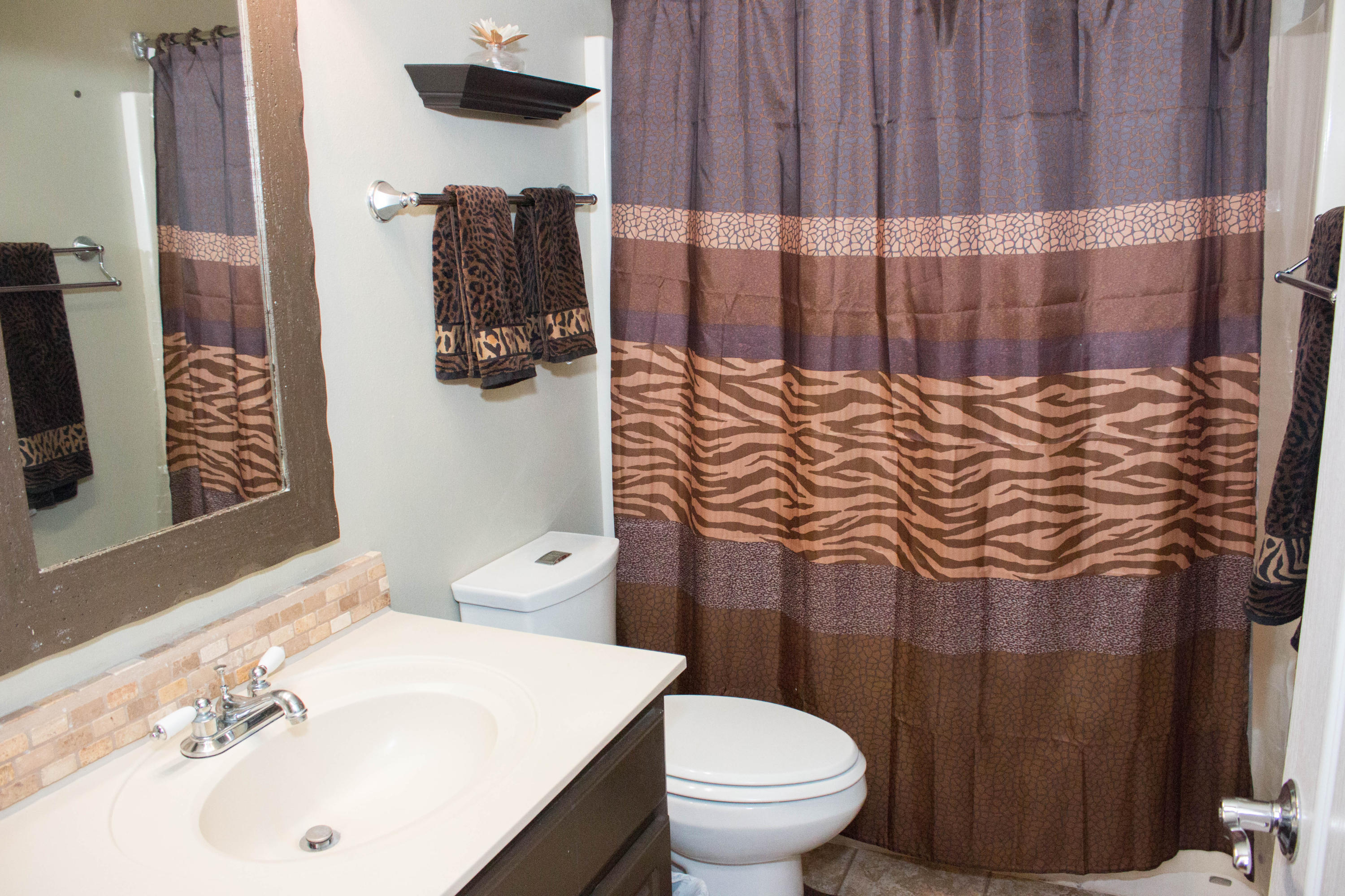 FOREST LAKE S/D - Residential