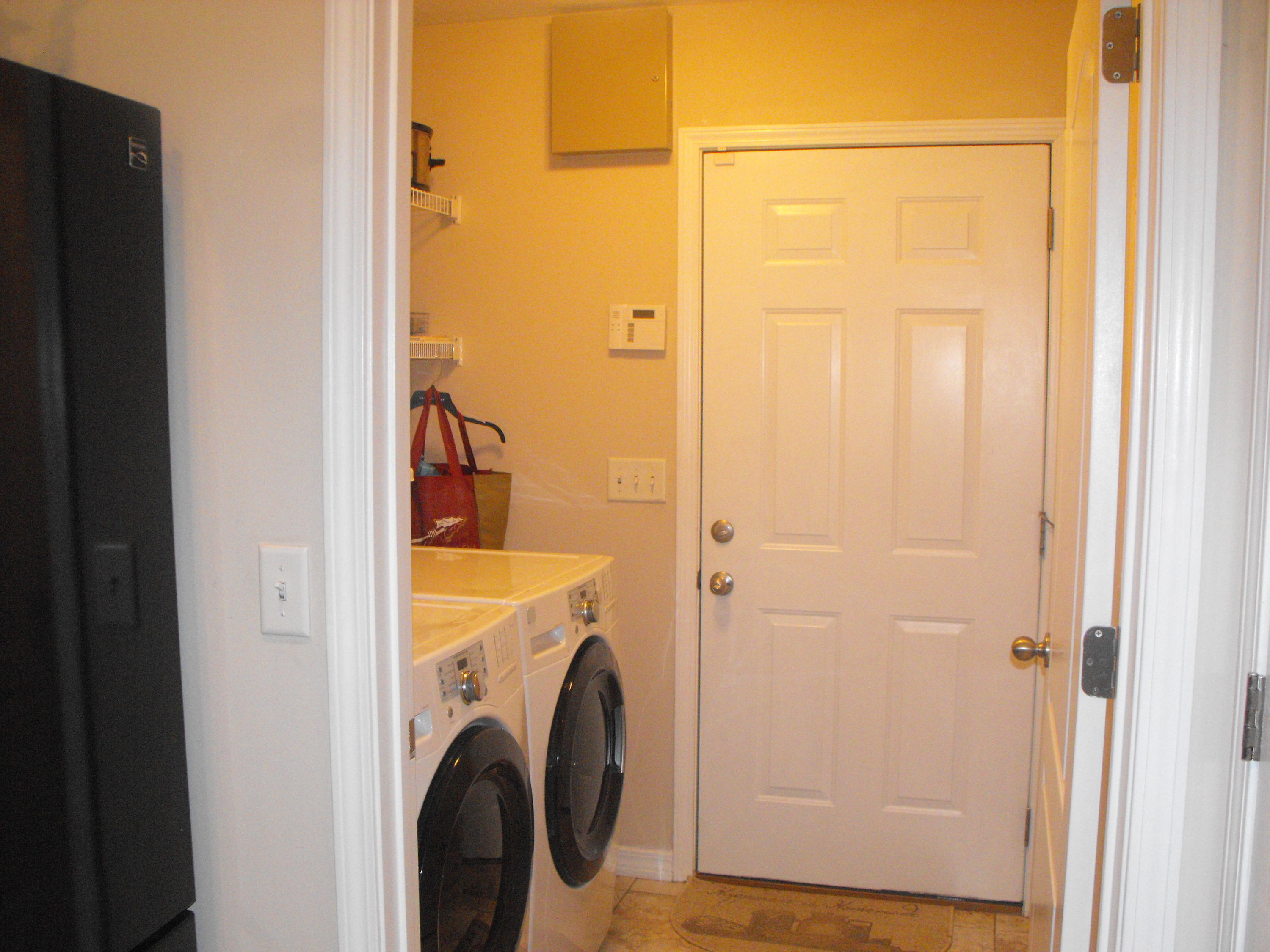 FOUR WINDS S/D - Residential