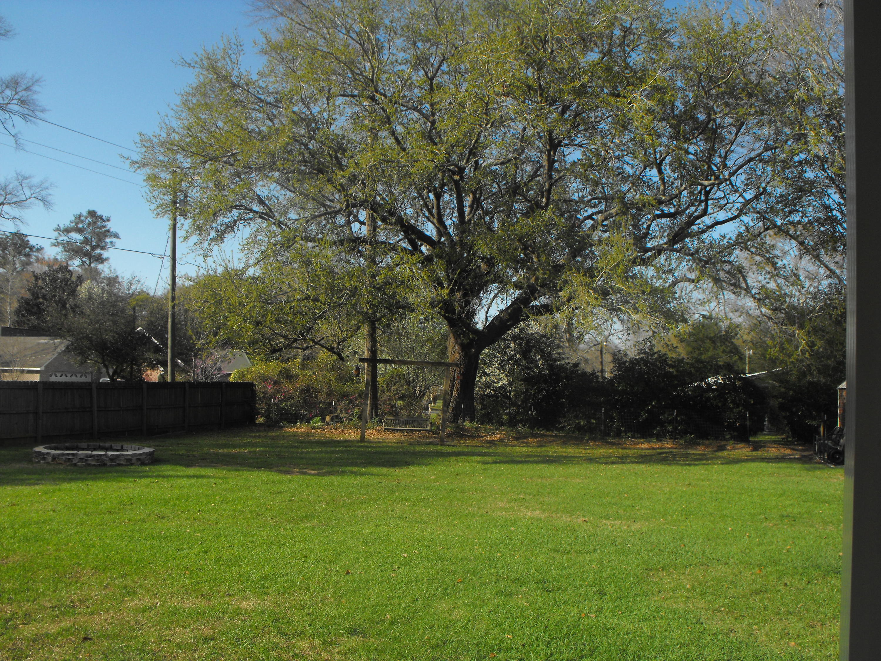 FOUR WINDS S/D - Residential