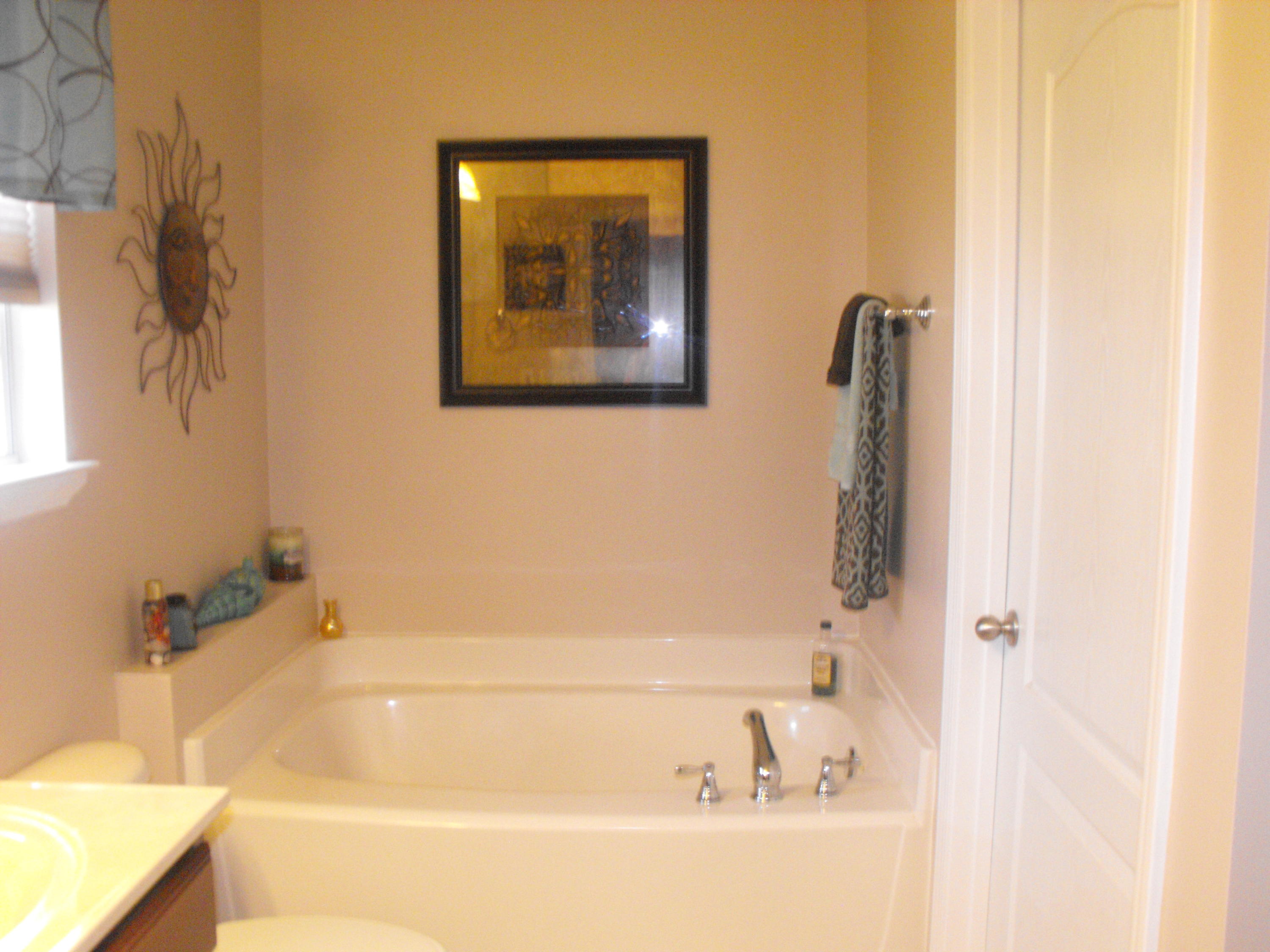 FOUR WINDS S/D - Residential