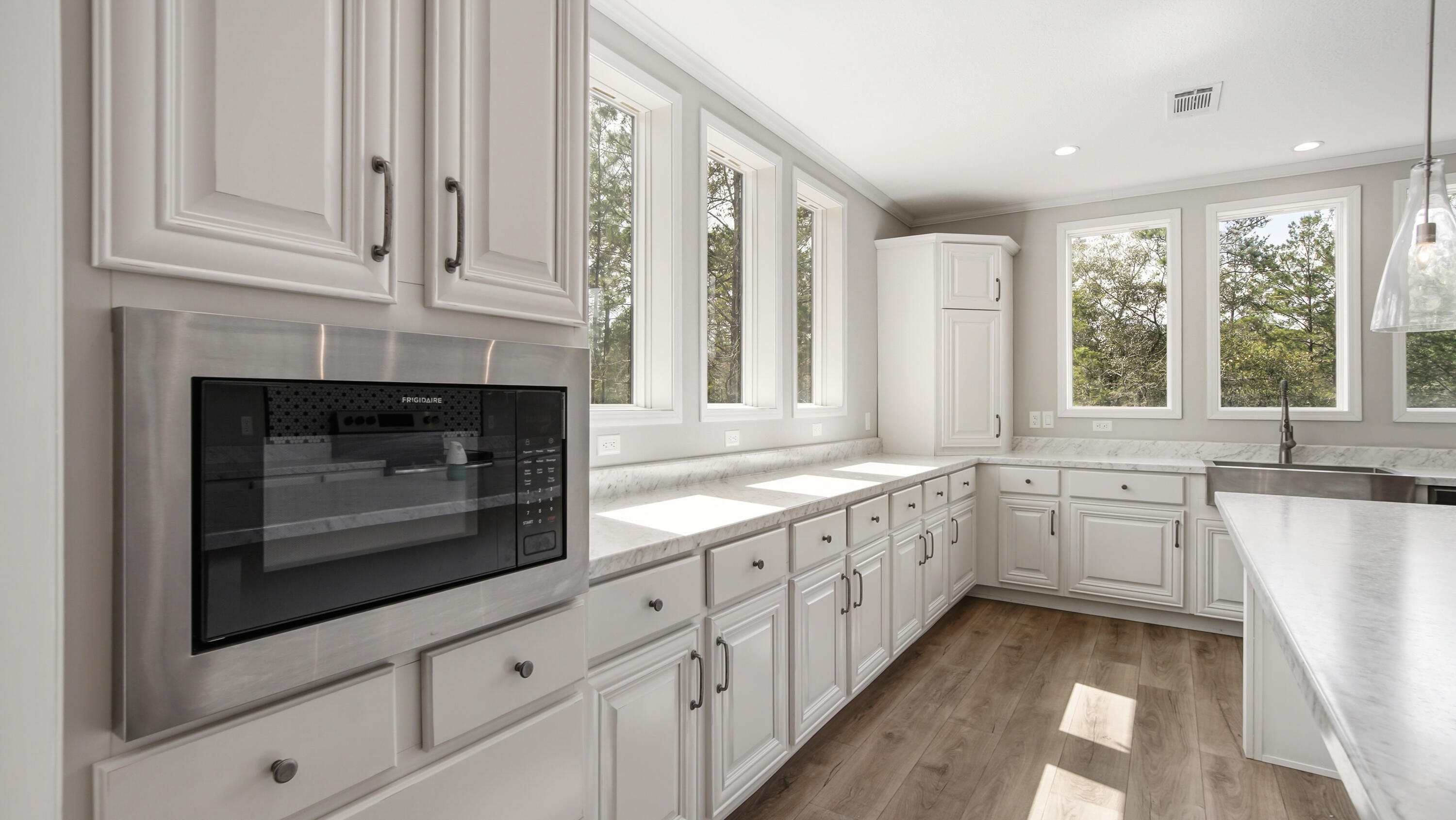 LOTS 7 & 8 BLK 60 OAKWOOD HILLS UNIT III PB 4-2 OR 2693-1075 OR 3030-214 OR 3224-2041 OR 3270-2485 - Residential