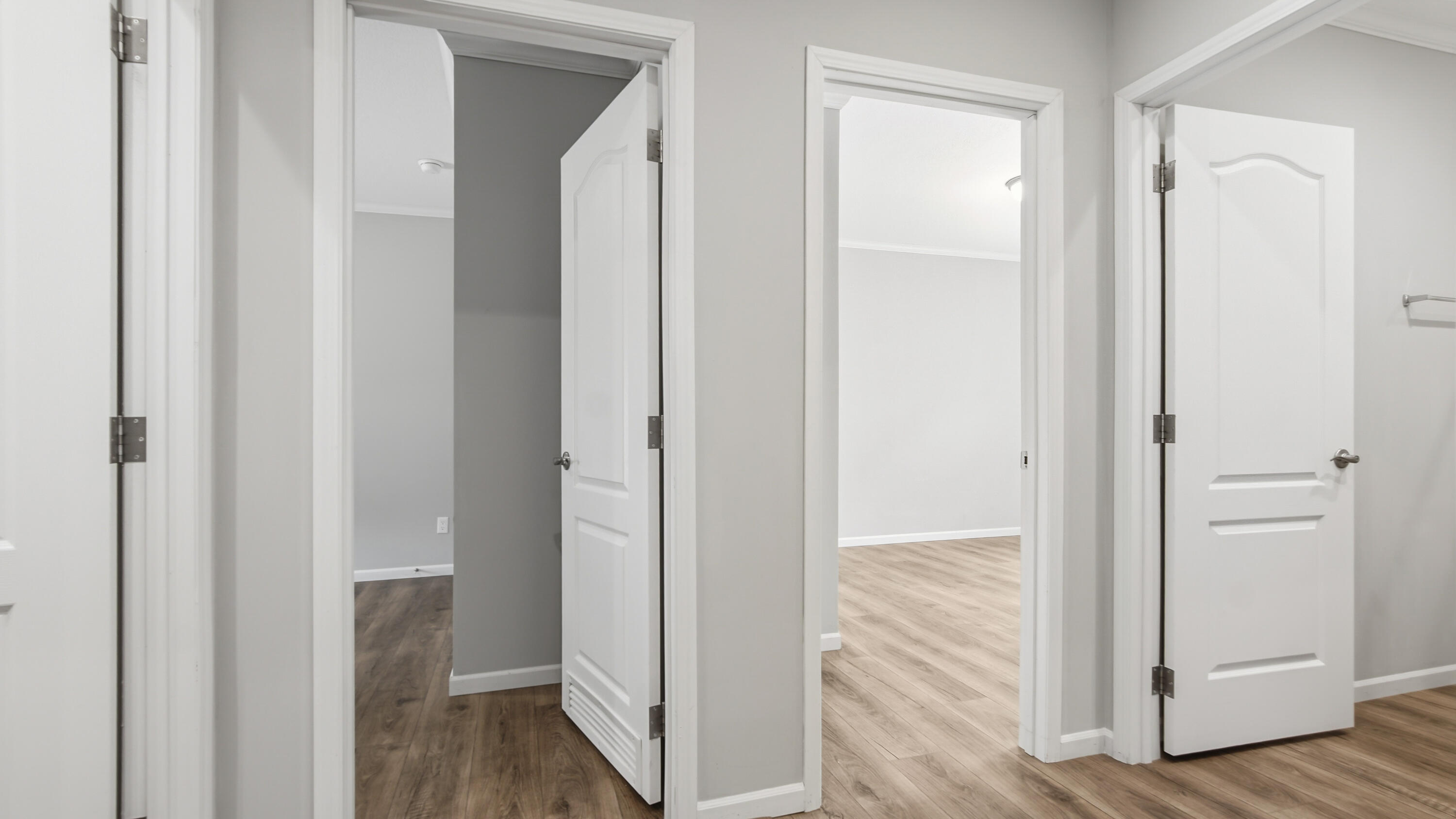 LOTS 7 & 8 BLK 60 OAKWOOD HILLS UNIT III PB 4-2 OR 2693-1075 OR 3030-214 OR 3224-2041 OR 3270-2485 - Residential