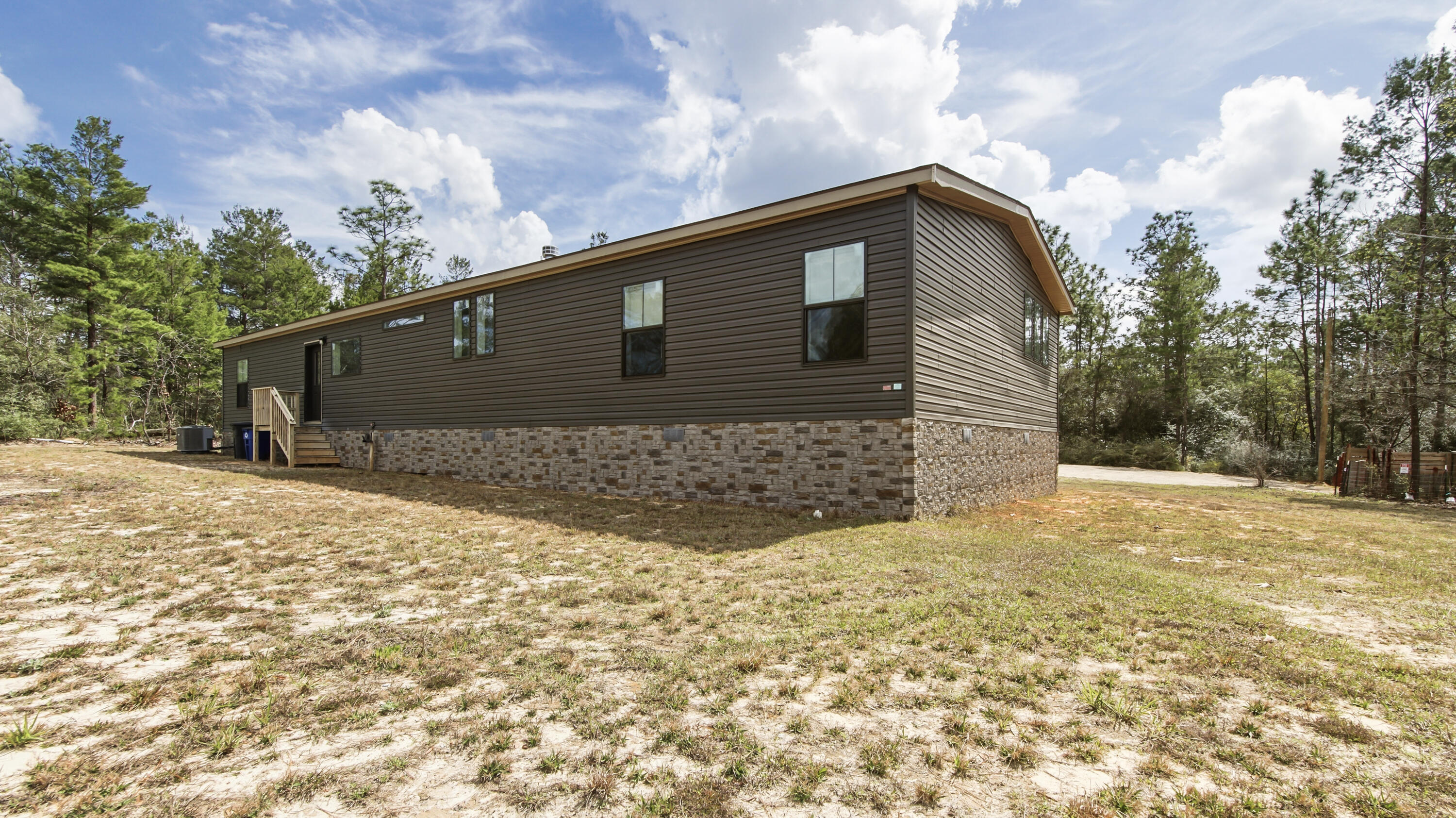 LOTS 7 & 8 BLK 60 OAKWOOD HILLS UNIT III PB 4-2 OR 2693-1075 OR 3030-214 OR 3224-2041 OR 3270-2485 - Residential