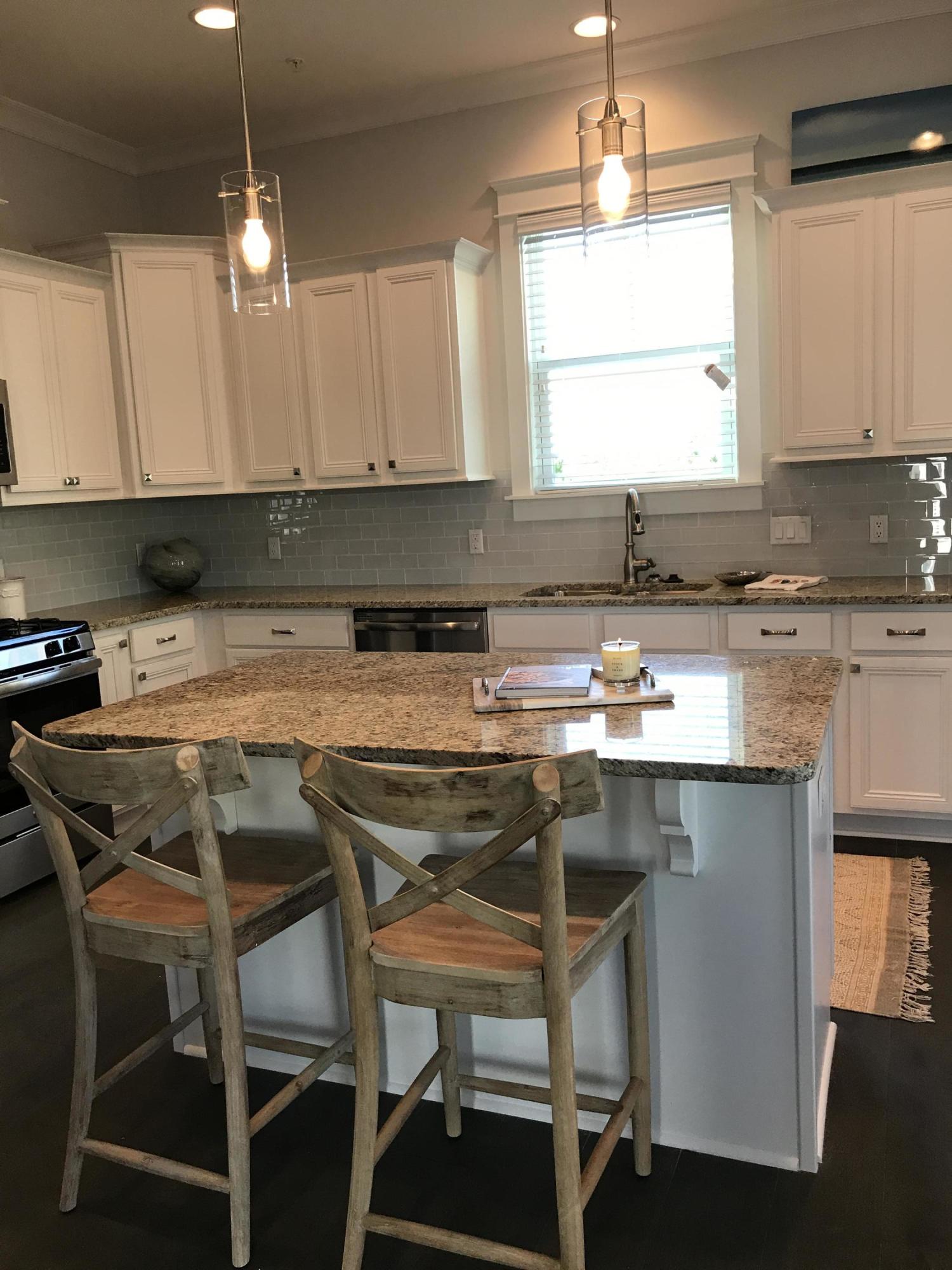 HIGHLAND PARKS - Residential