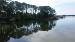 Poquito Bayou - Land