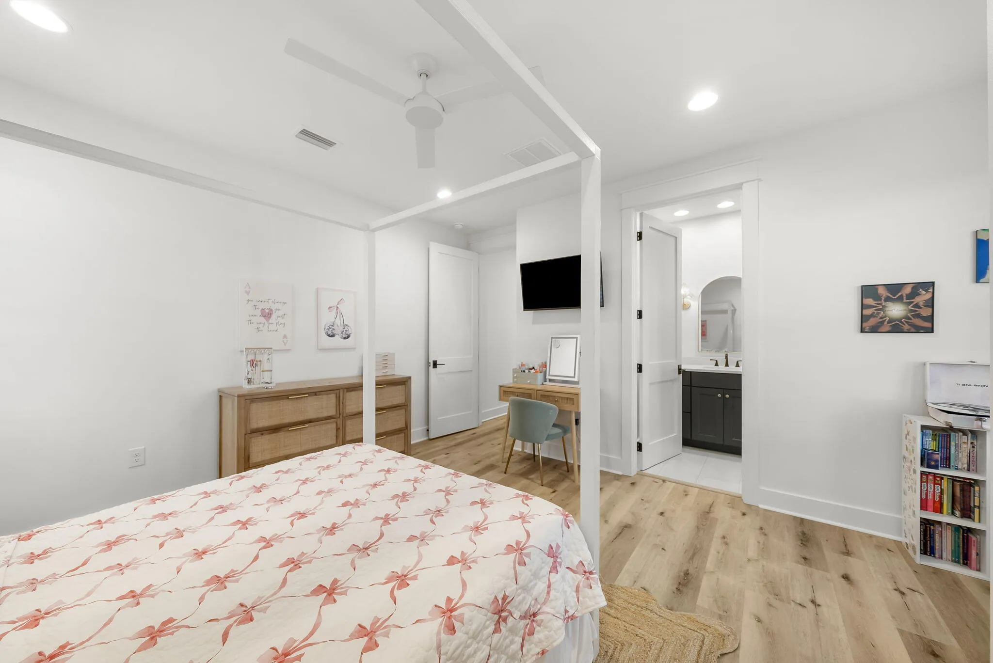 Inlet Beach, Florida 32461, United States, 5 Bedrooms Bedrooms, ,4 BathroomsBathrooms,Residential,Active,225243