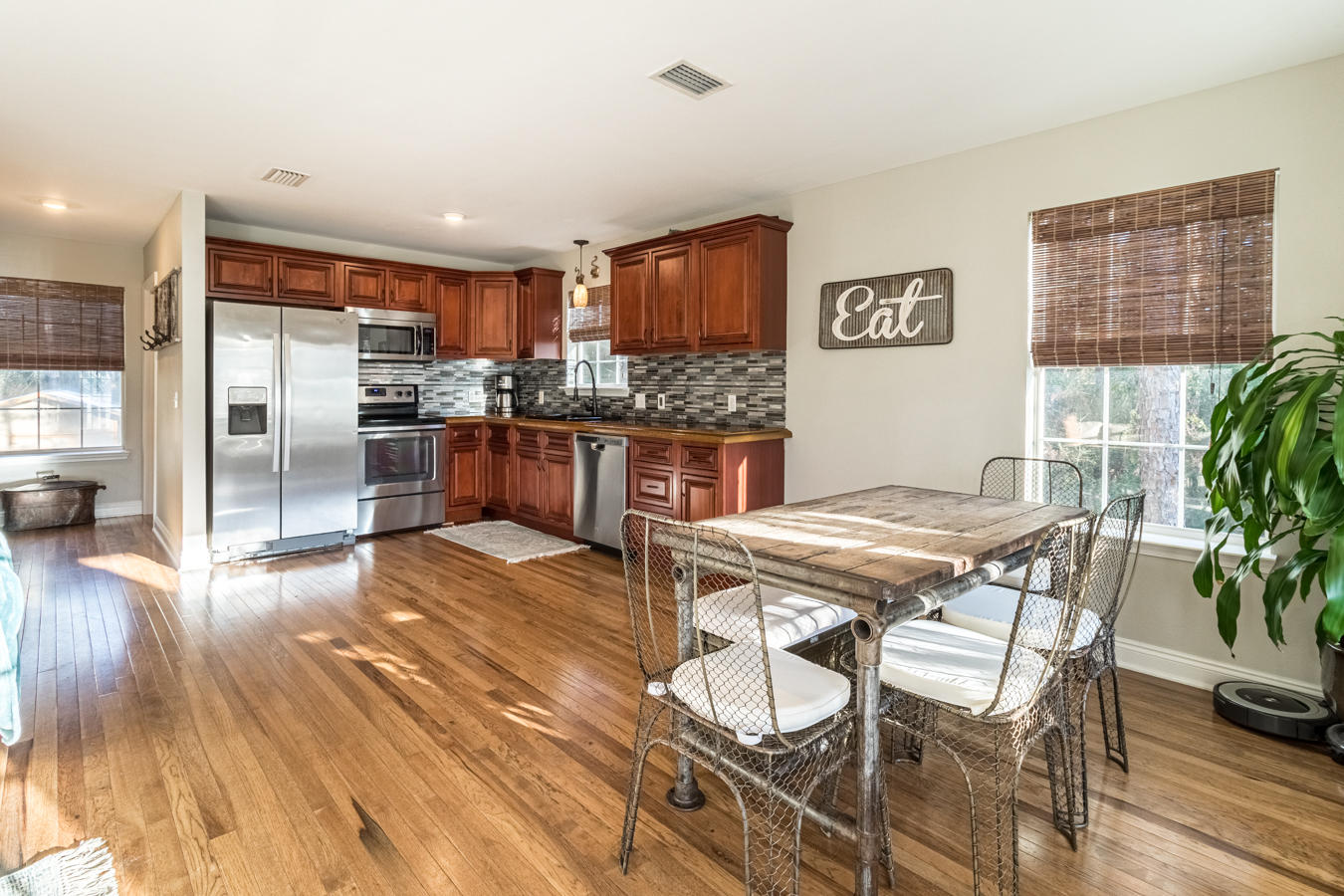 BAY GROVE - Residential