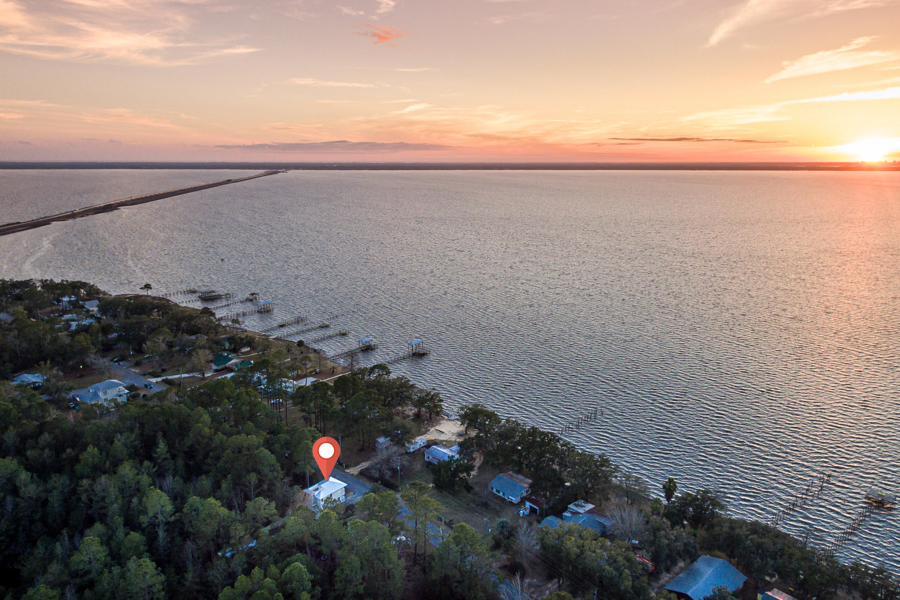 BAY GROVE - Residential