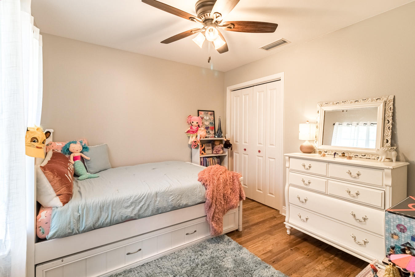 BAY GROVE - Residential