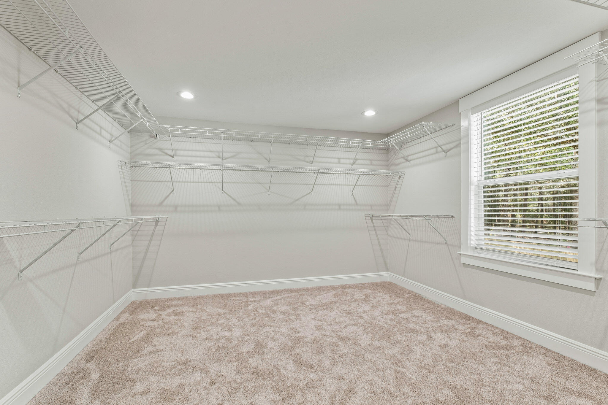 BEACONS BEND - Residential