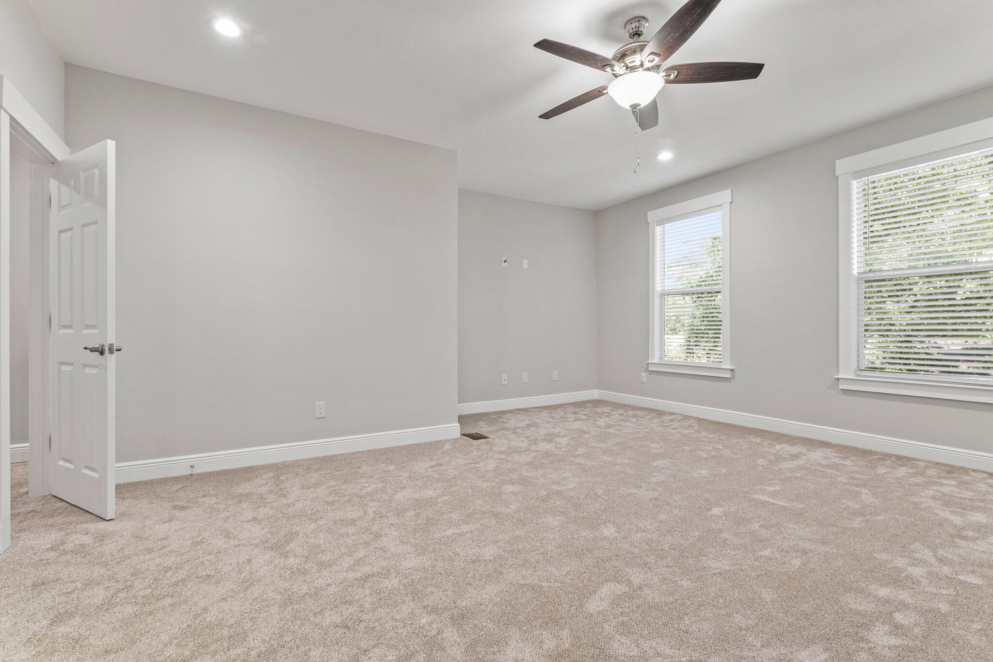 BEACONS BEND - Residential