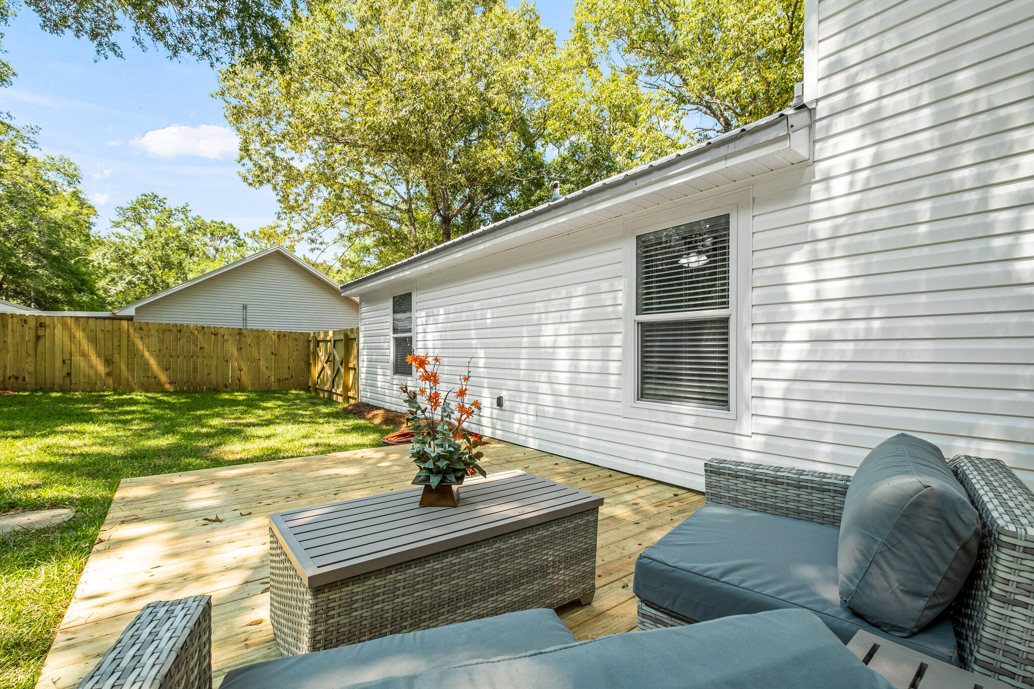 BEACONS BEND - Residential