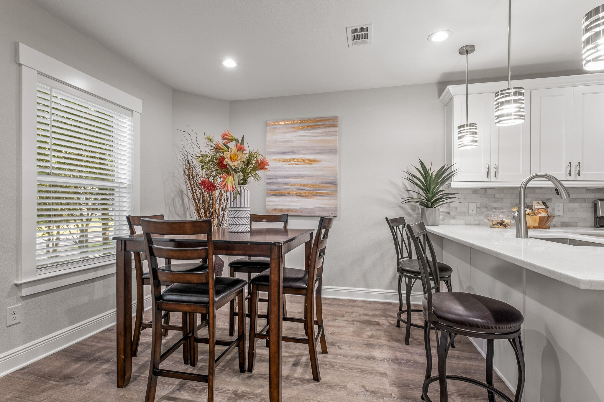 BEACONS BEND - Residential