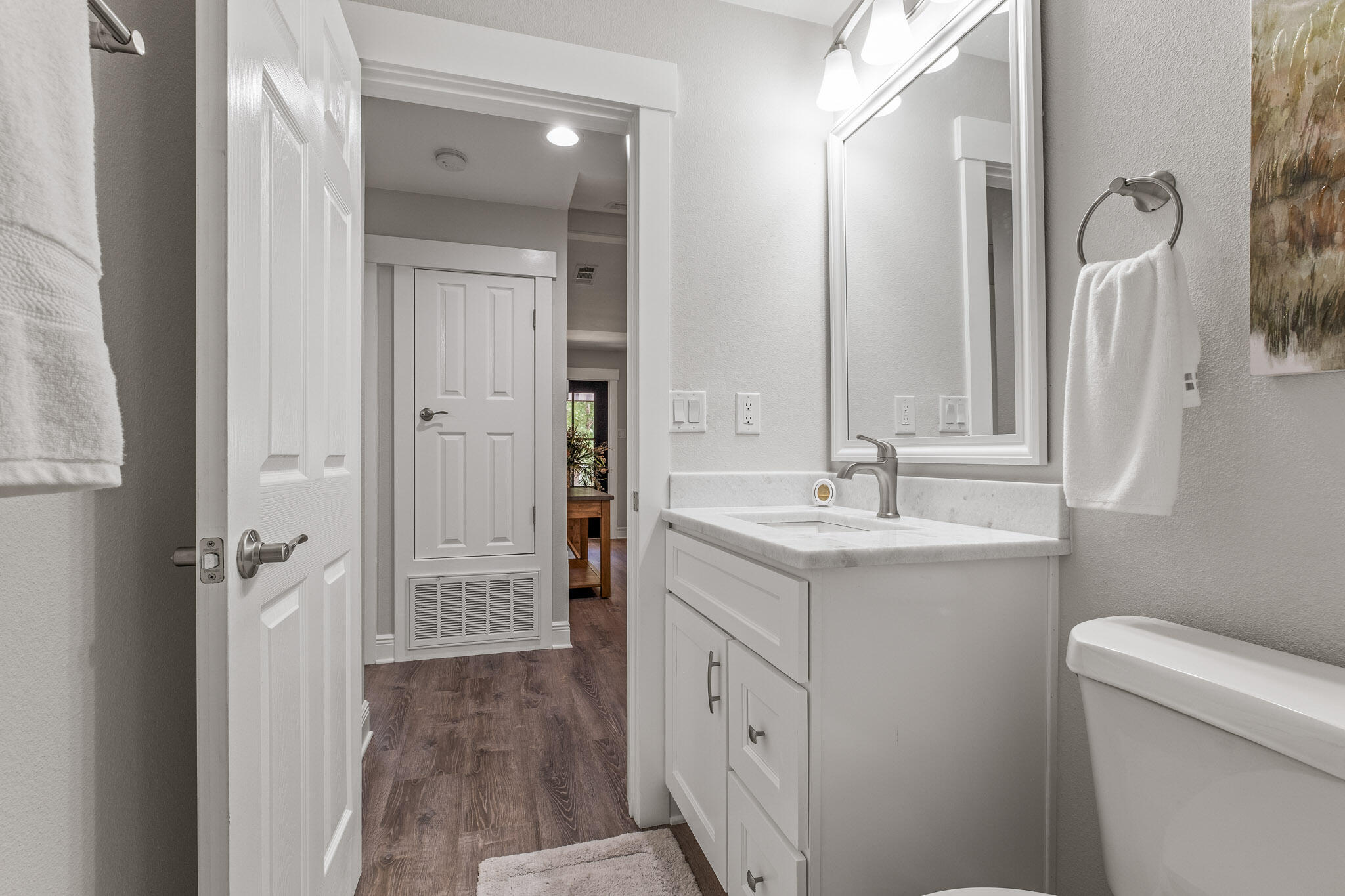 BEACONS BEND - Residential