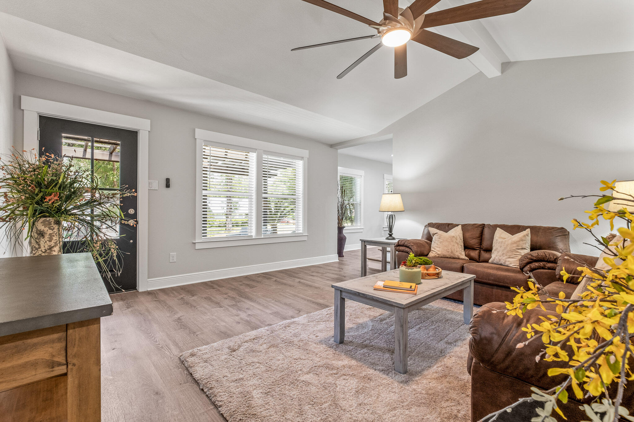 BEACONS BEND - Residential