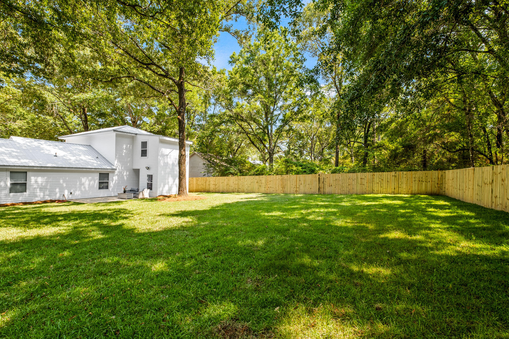 BEACONS BEND - Residential