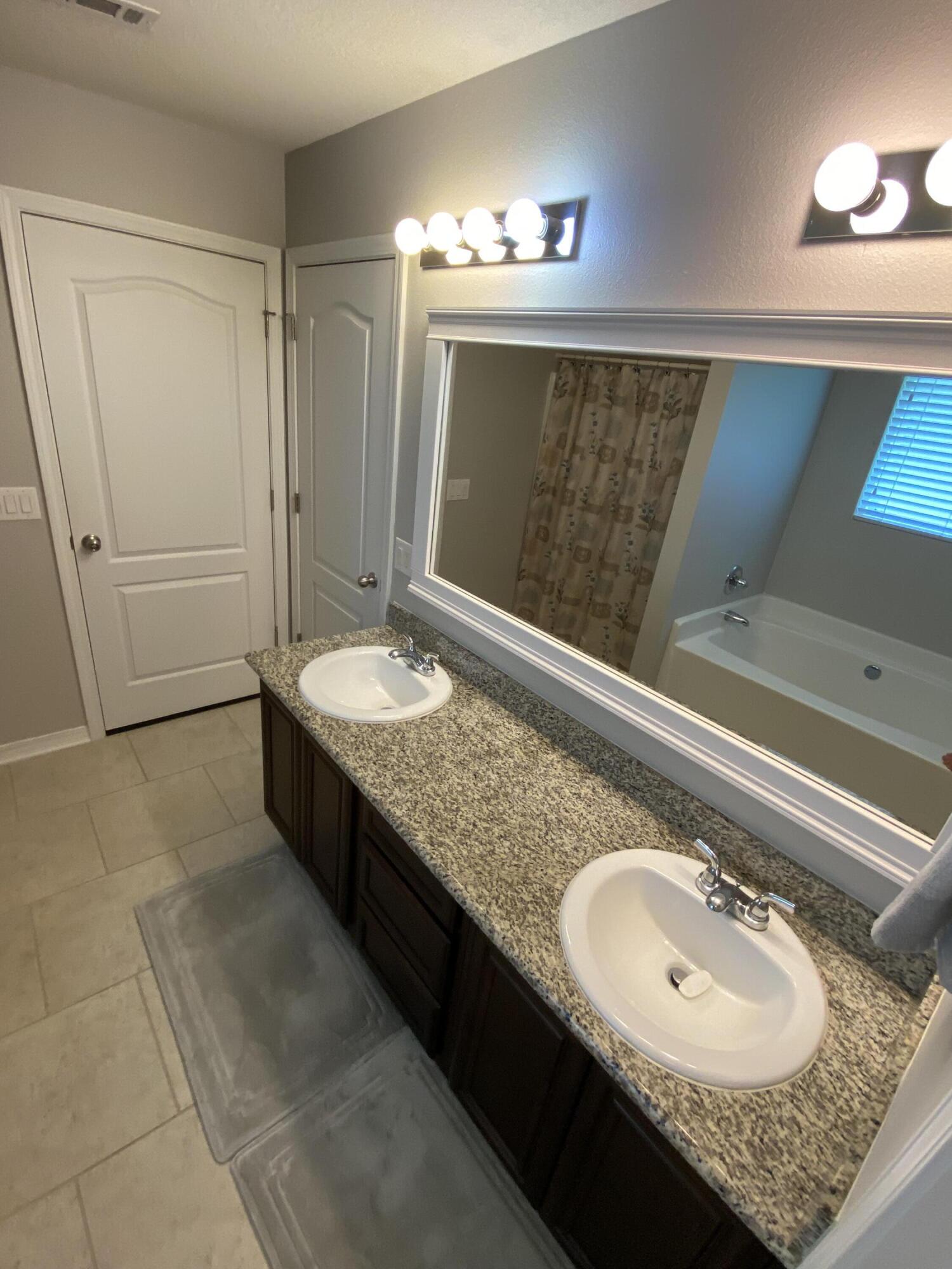 DUNCAN RIDGE - Residential