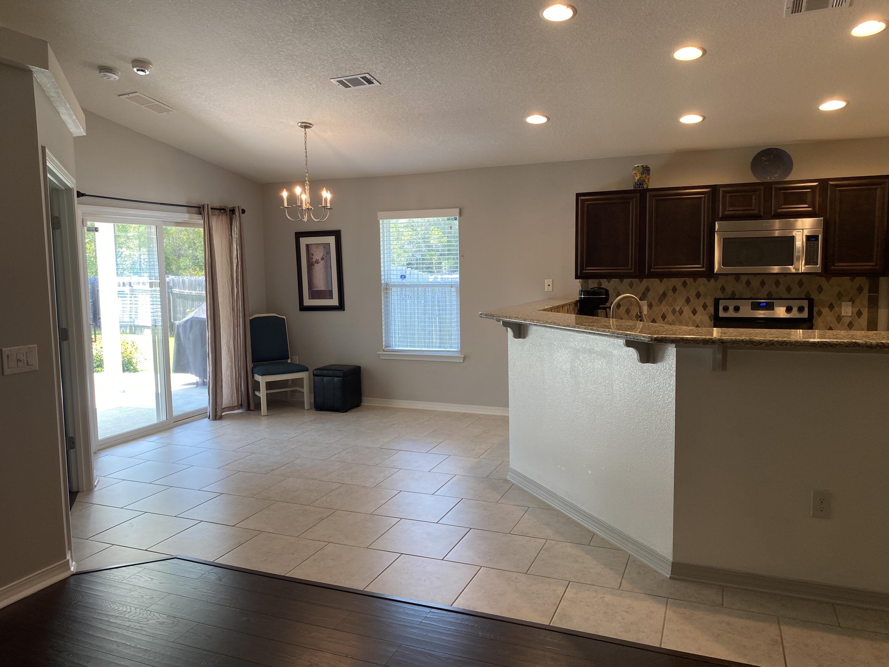 DUNCAN RIDGE - Residential