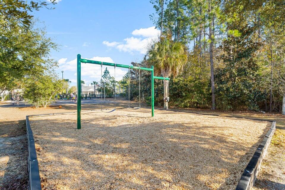 VERANDAS AT FREEPORT - Residential Lease