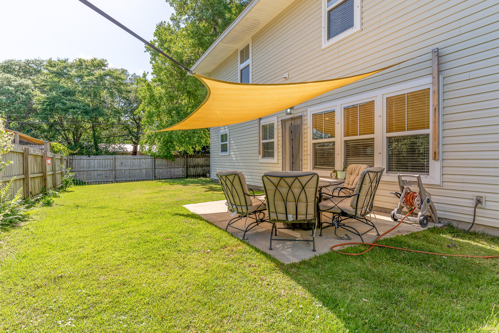 TANAGER OAKS - Residential