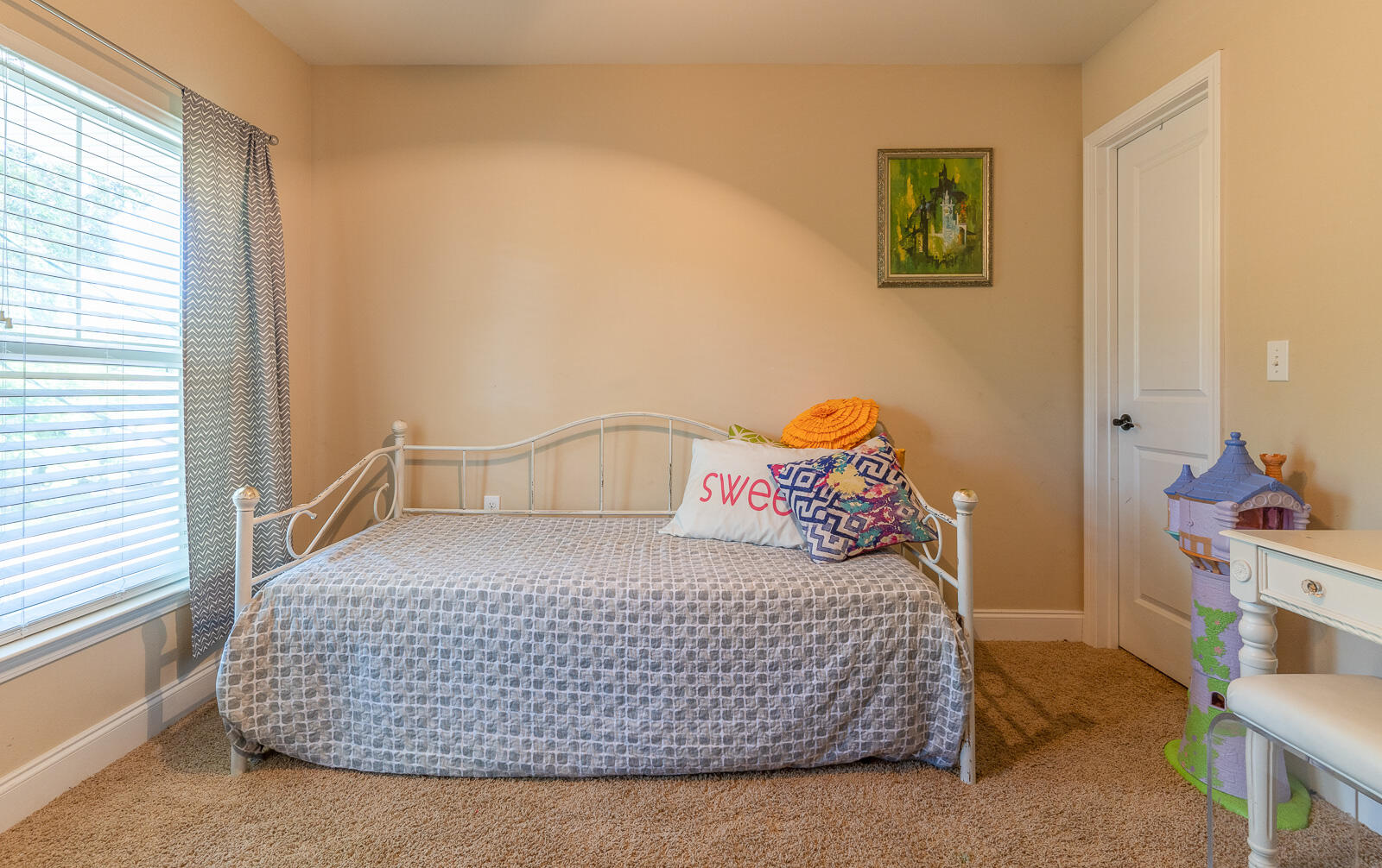 TANAGER OAKS - Residential