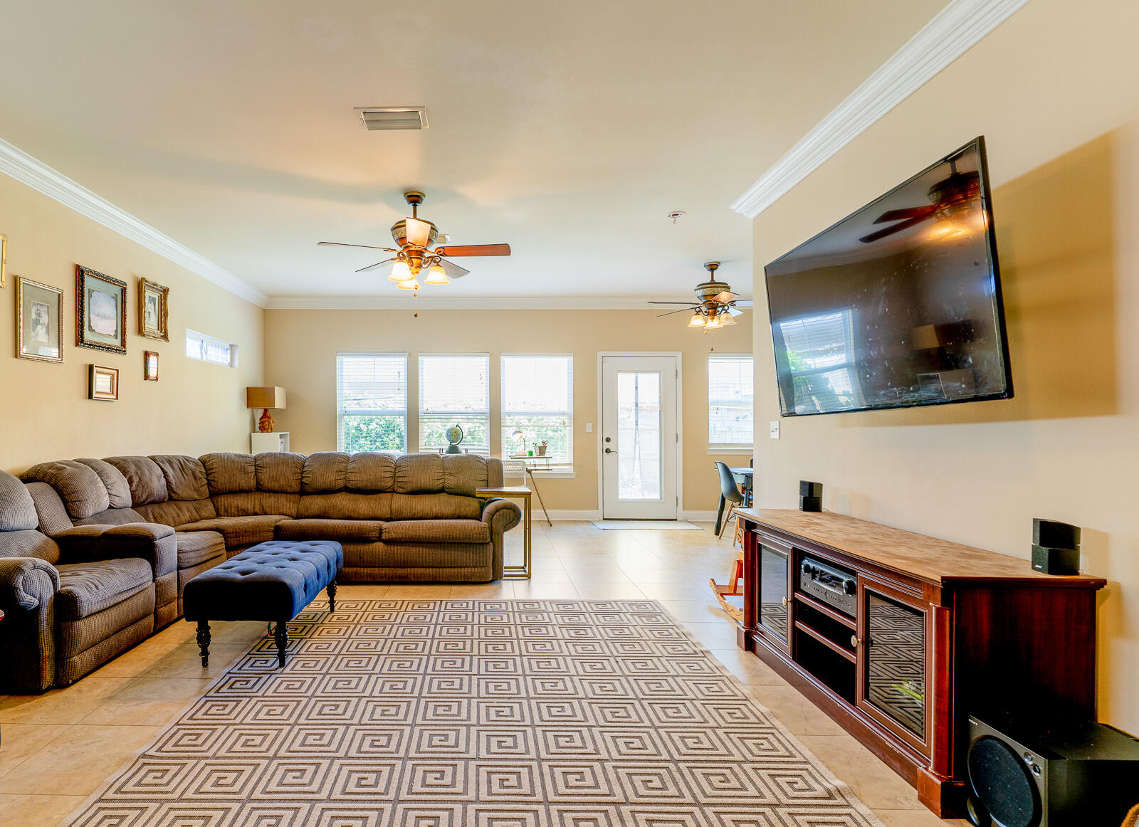 TANAGER OAKS - Residential