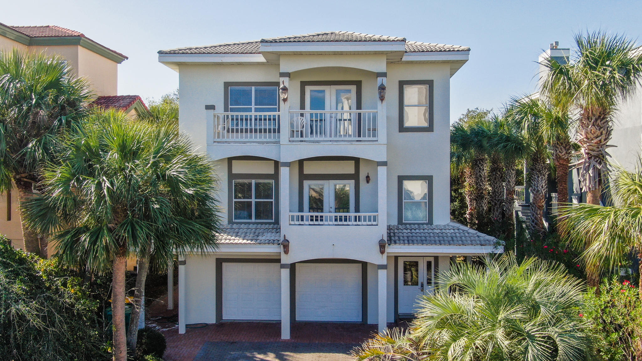 TERRA COTTA TERRACE - Residential