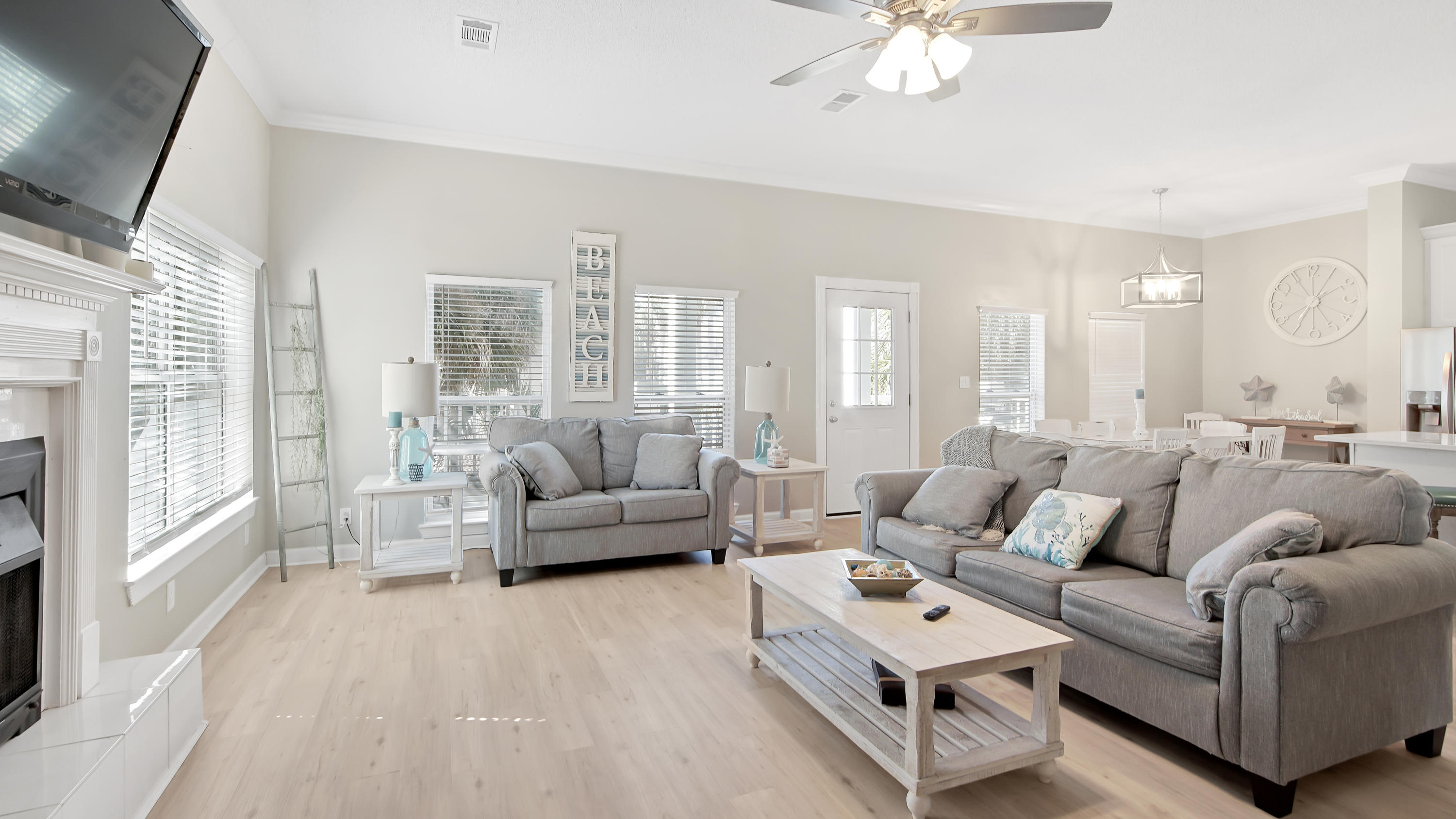 TERRA COTTA TERRACE - Residential