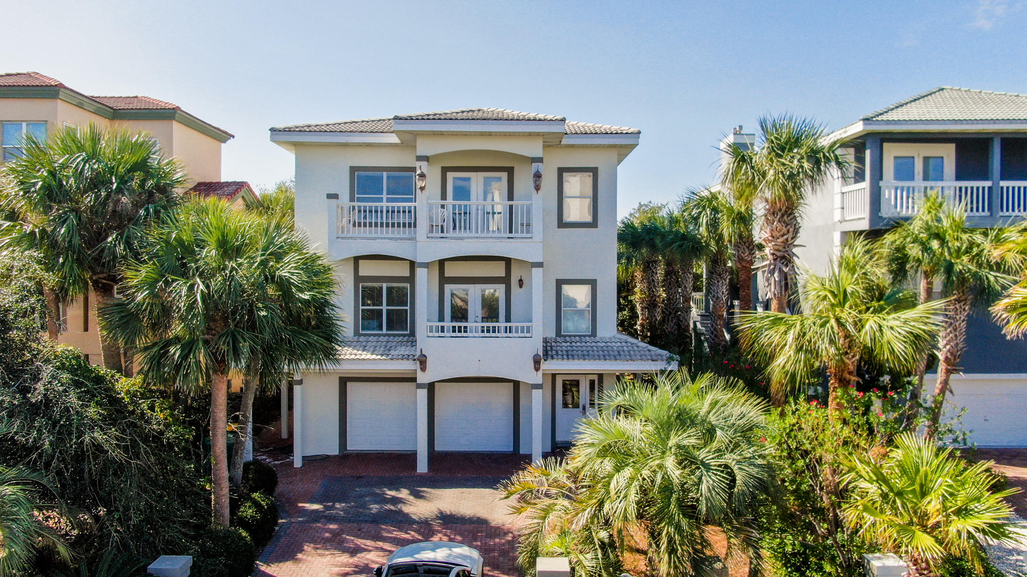 TERRA COTTA TERRACE - Residential