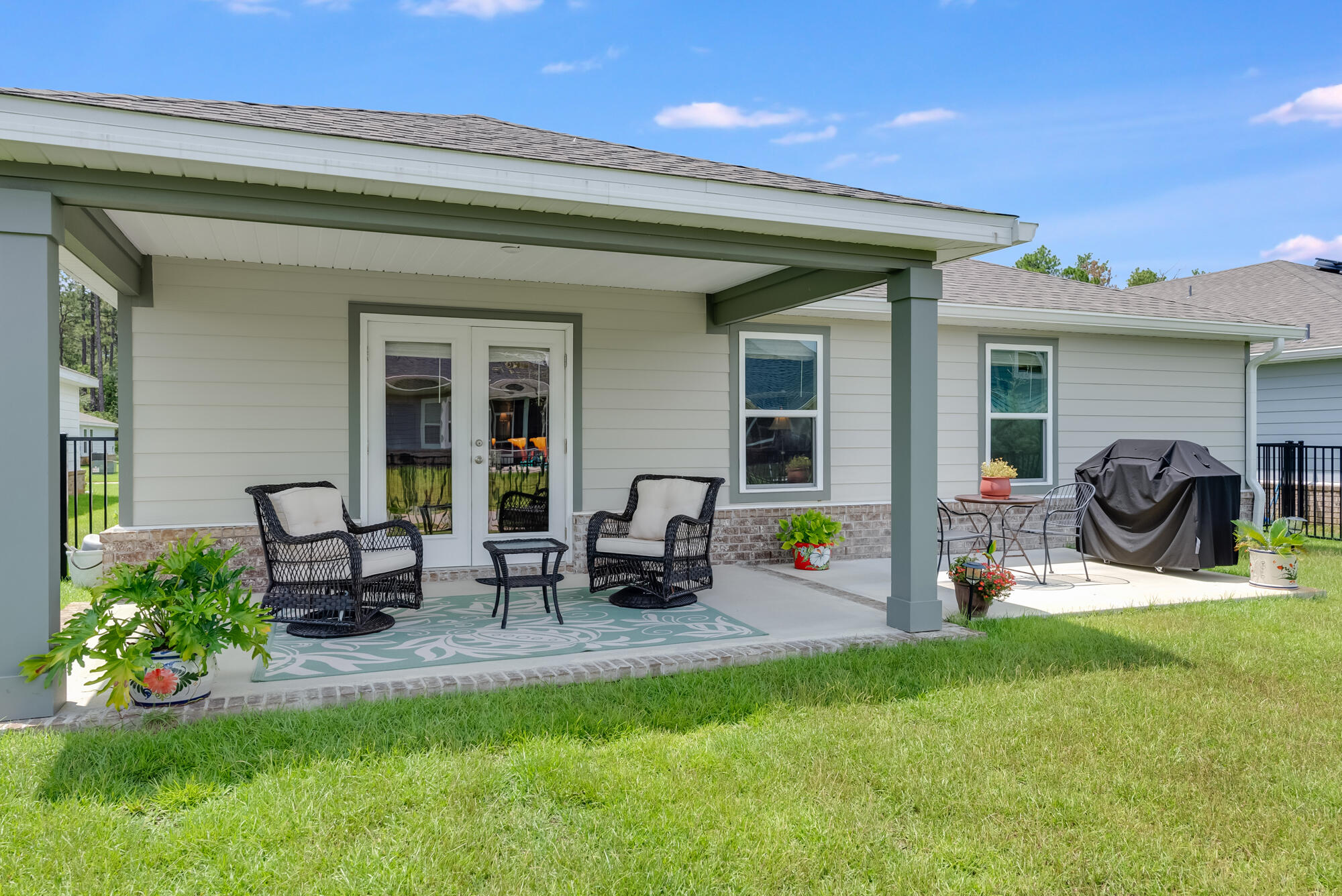 Riverwalk - Residential